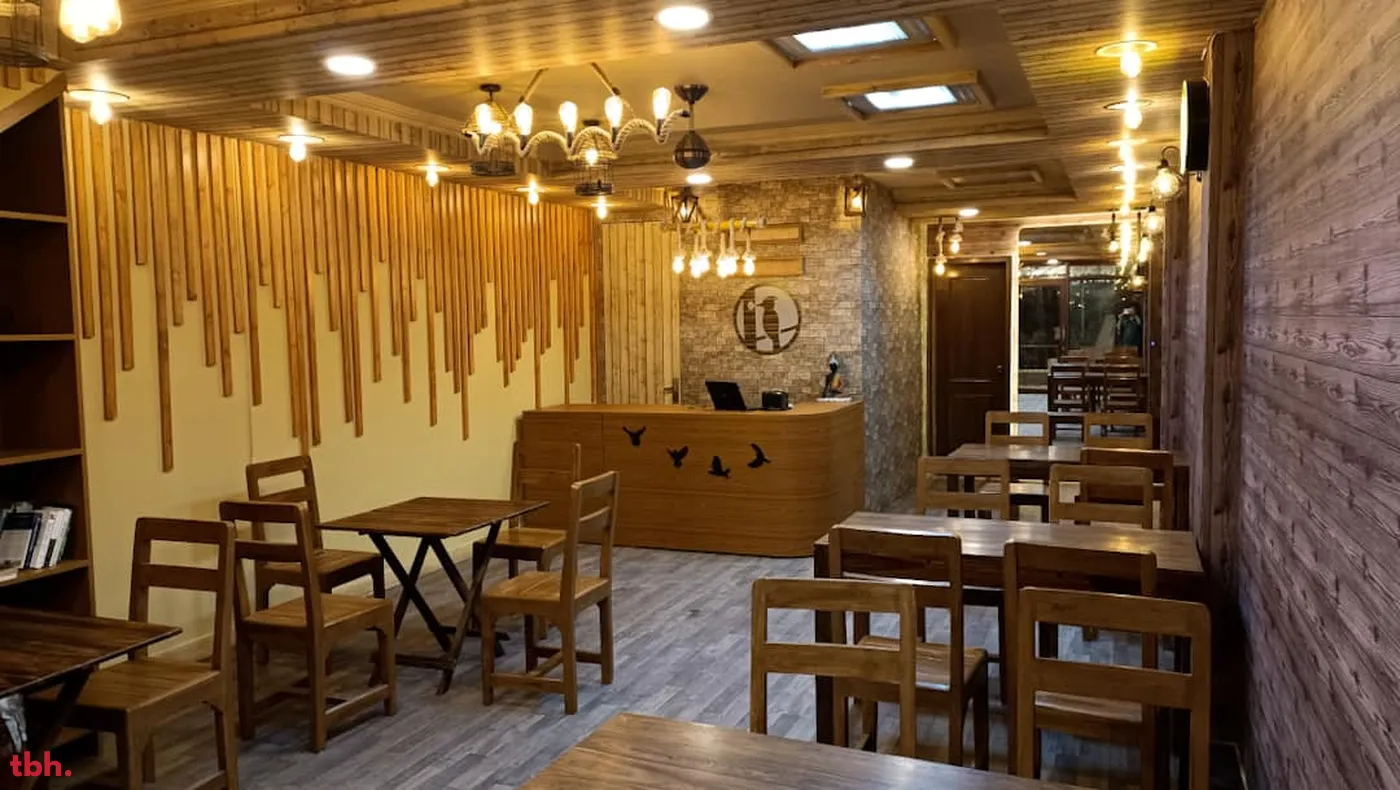 WOODPECKER Outlet Image