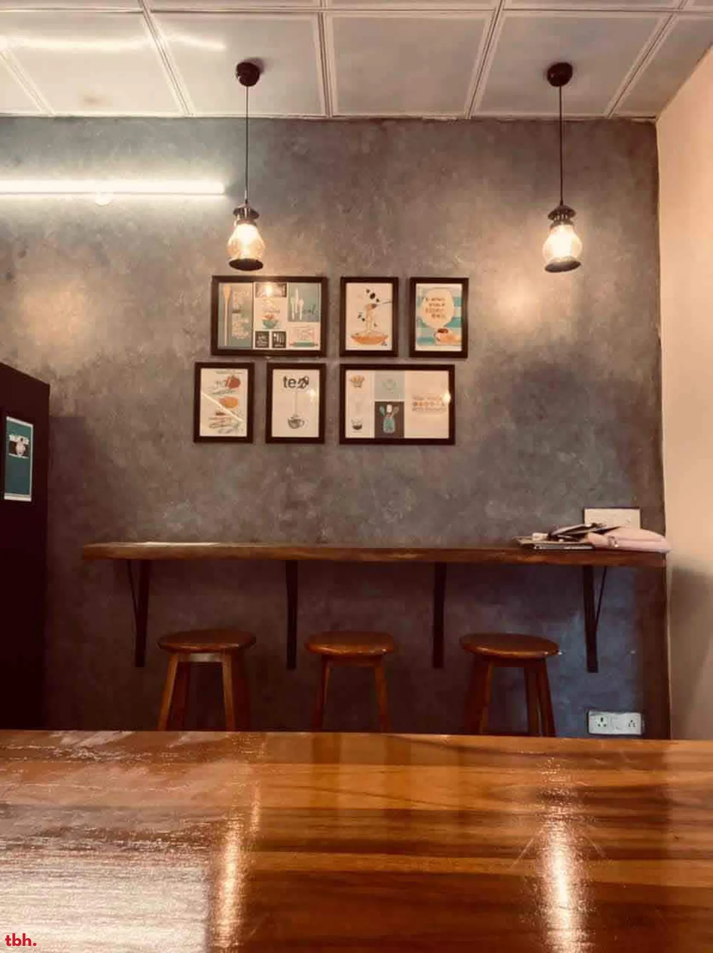 Thela Bistro outlet image