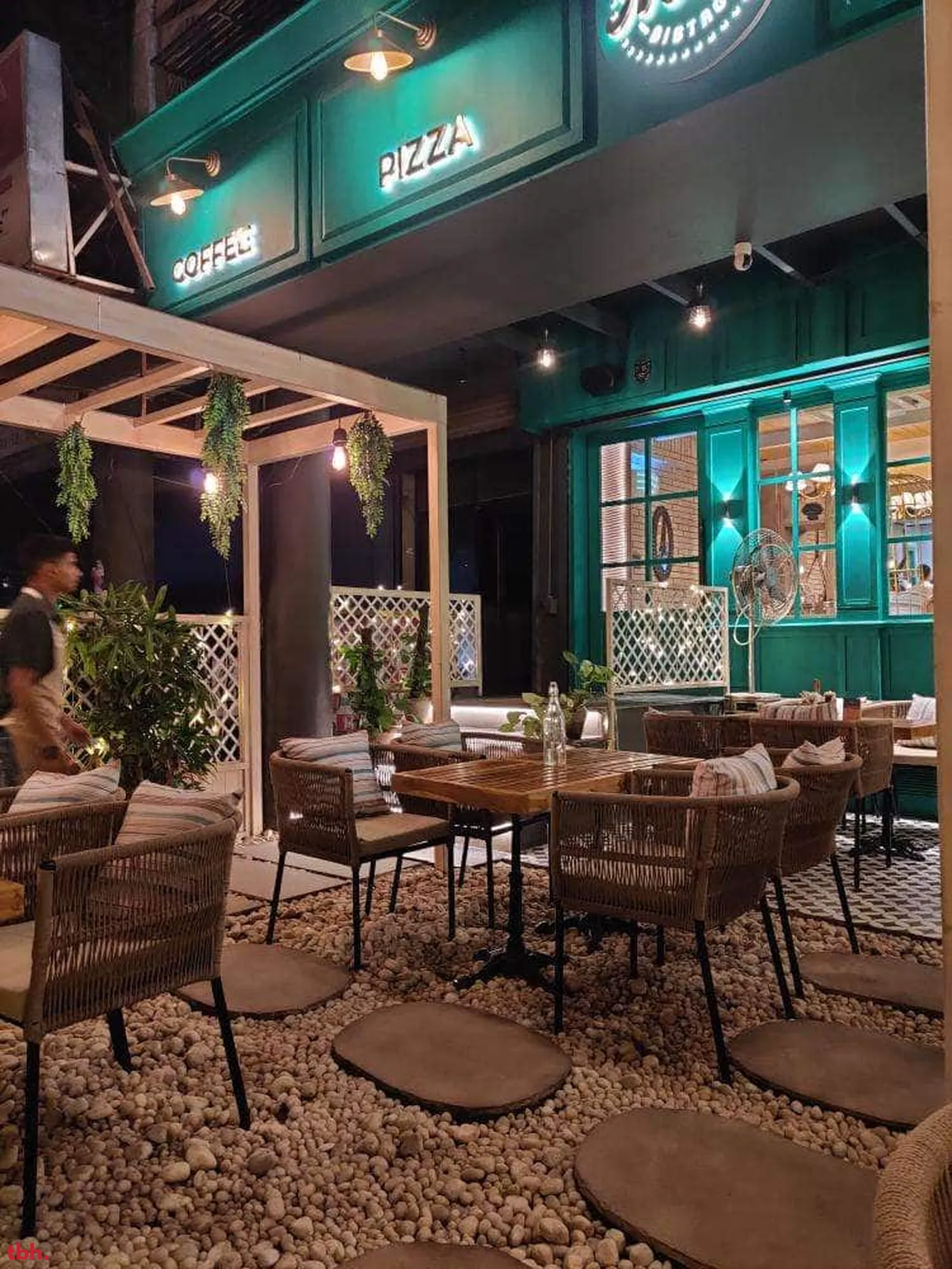 Melt Bistro Outlet Image