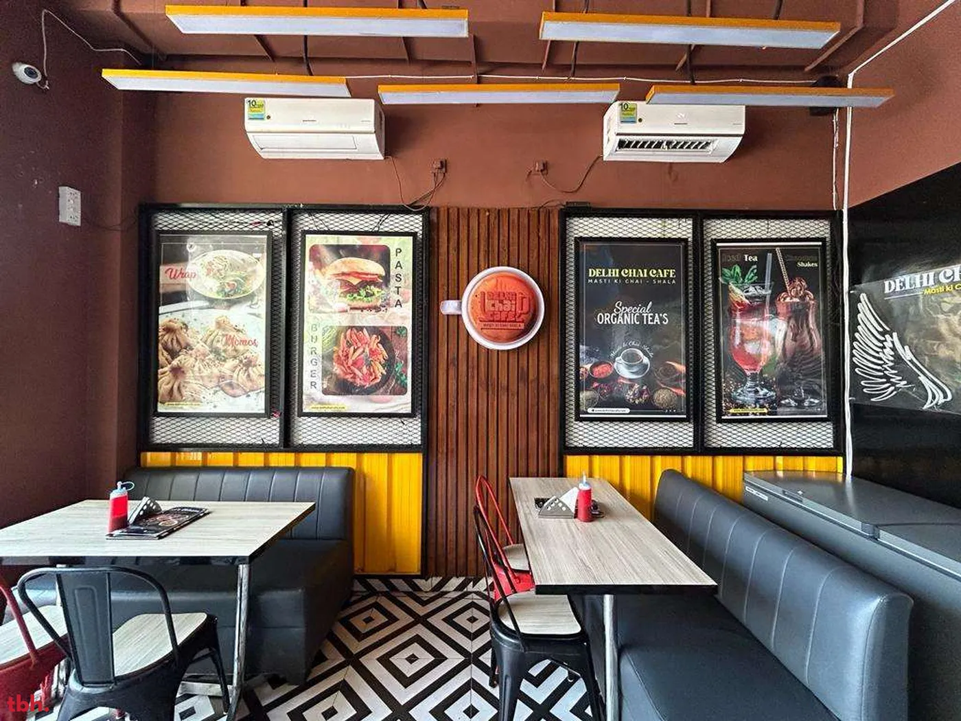 Delhi Chai Cafe Outlet Image