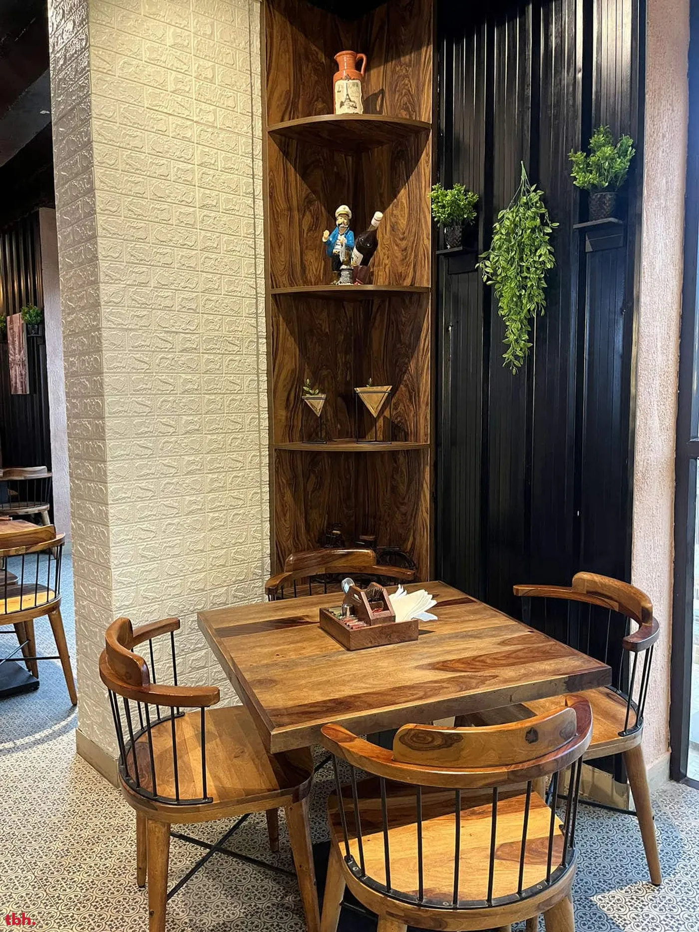 Bistro 57 Outlet Image