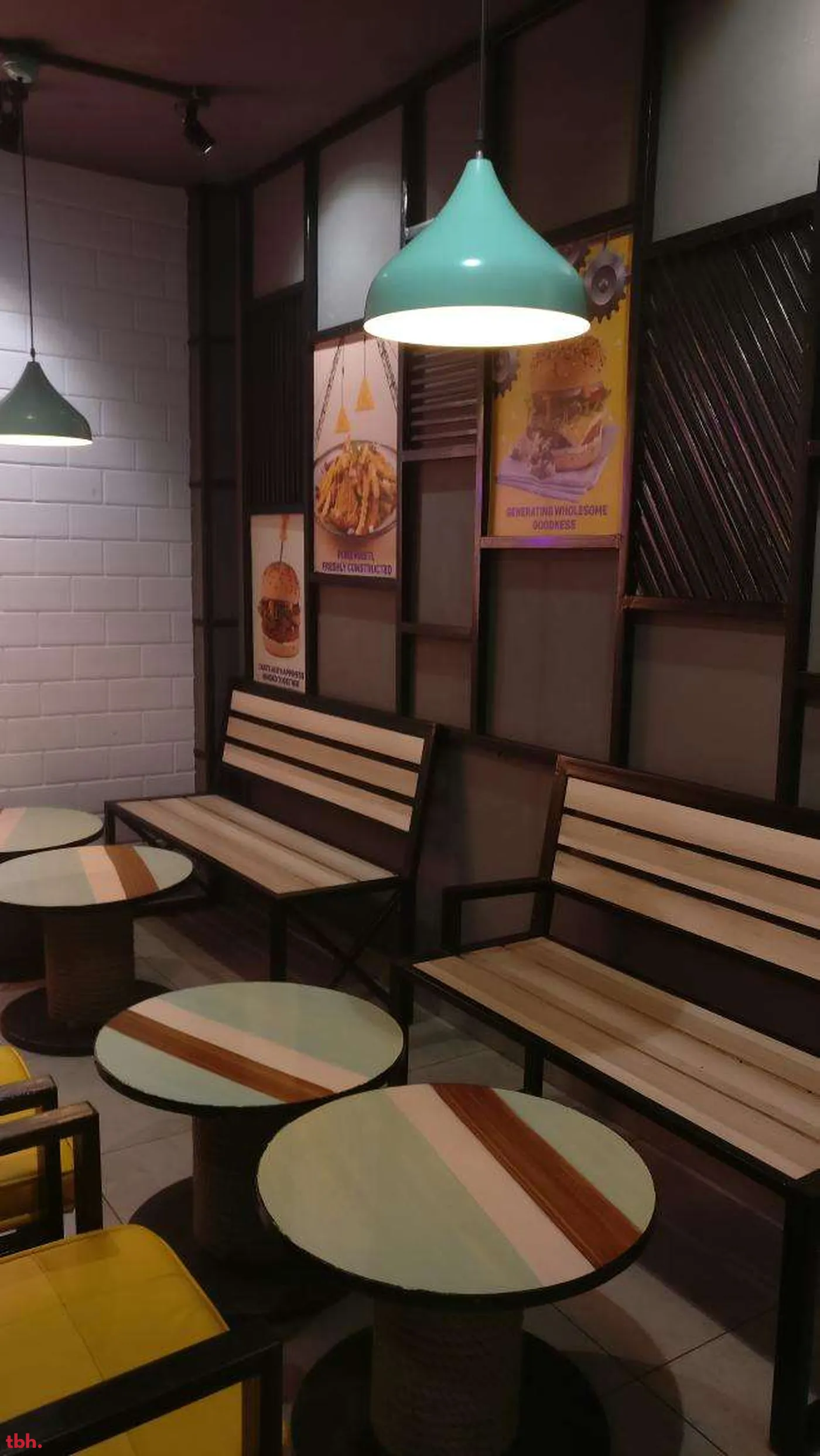 The Burger Club Outlet Image