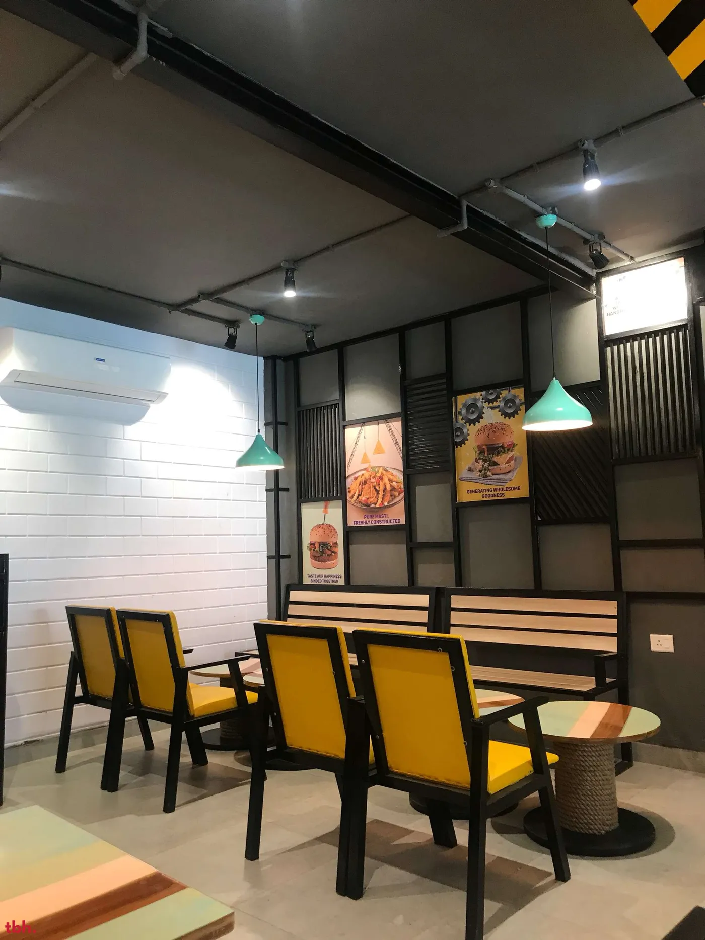 The Burger Club Outlet Image