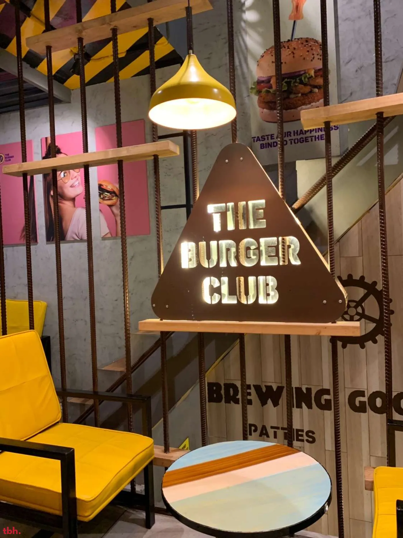 The Burger Club Outlet Image
