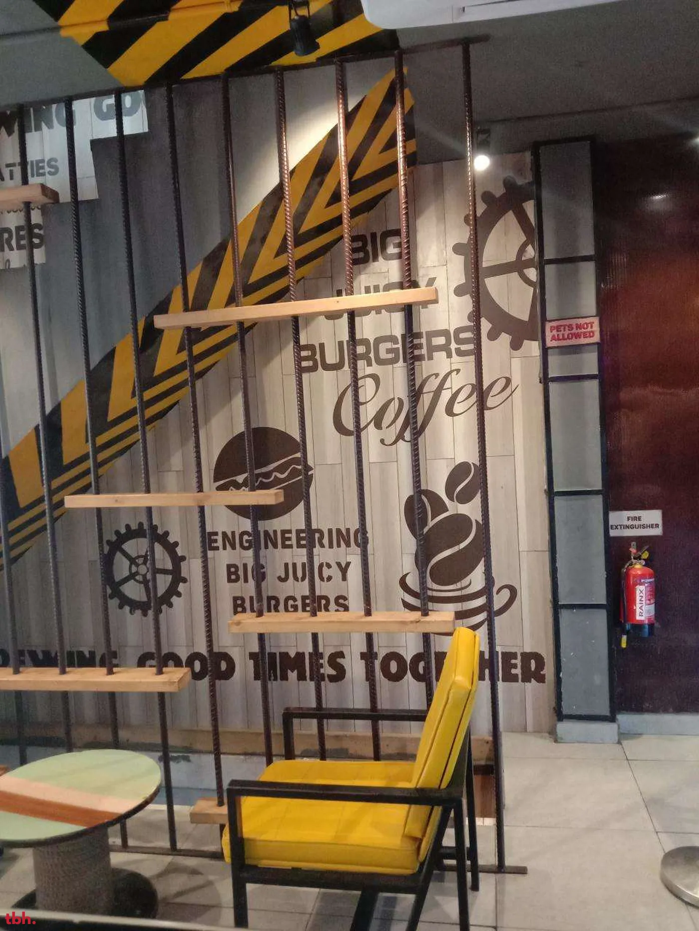 The Burger Club Outlet Image