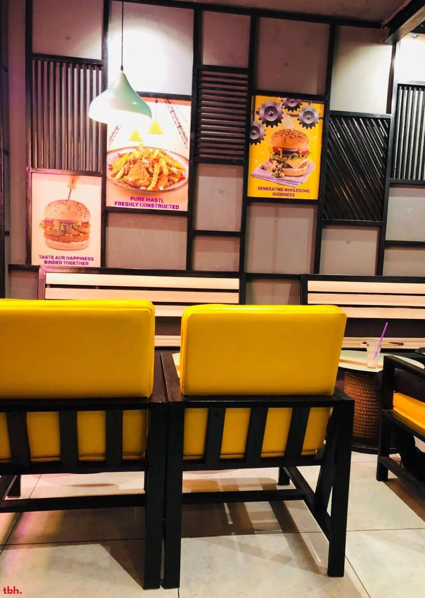 The Burger Club Outlet Image