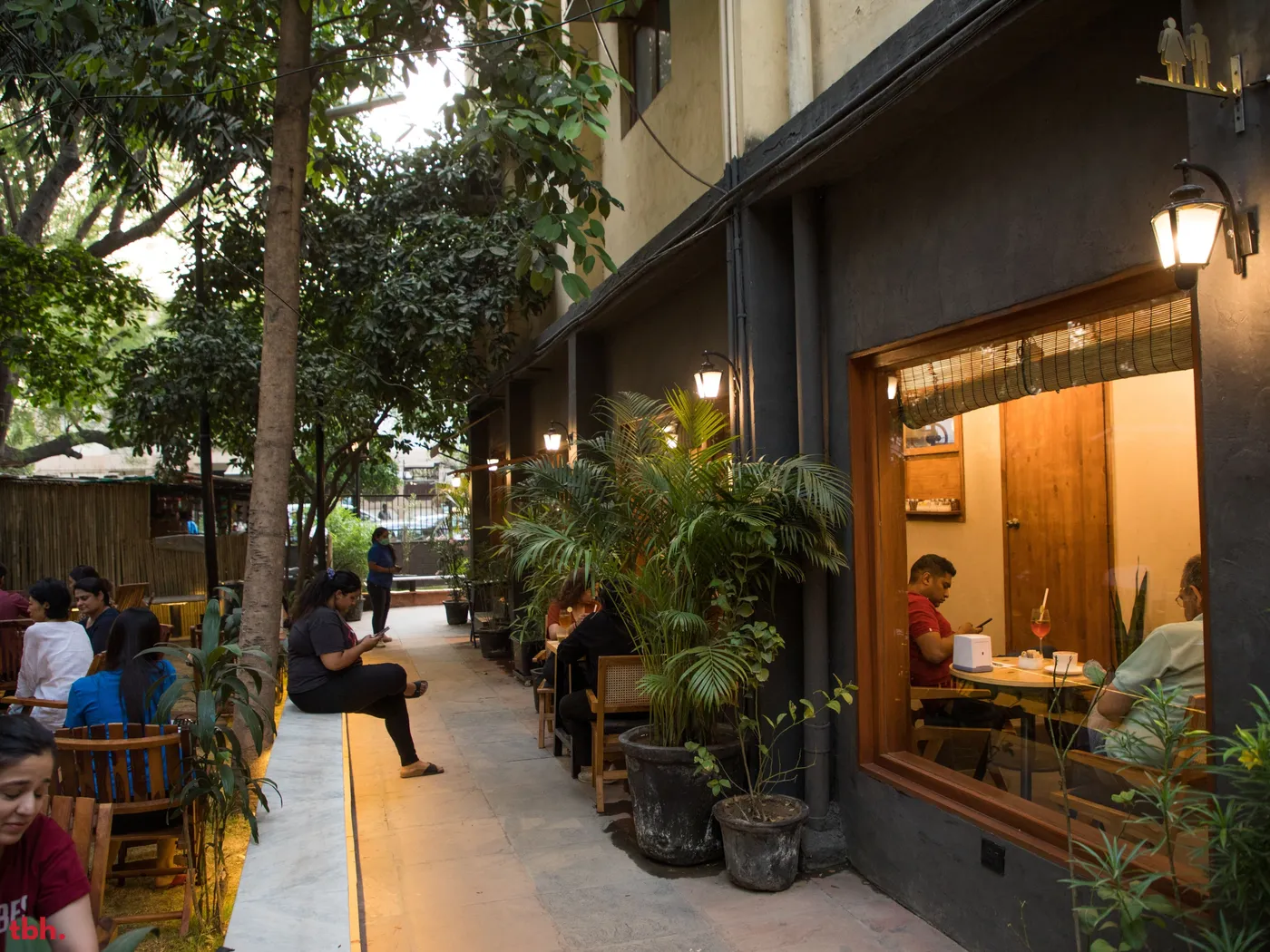 Sardar-Ji-Bakhsh Coffee & Co. Outlet Image