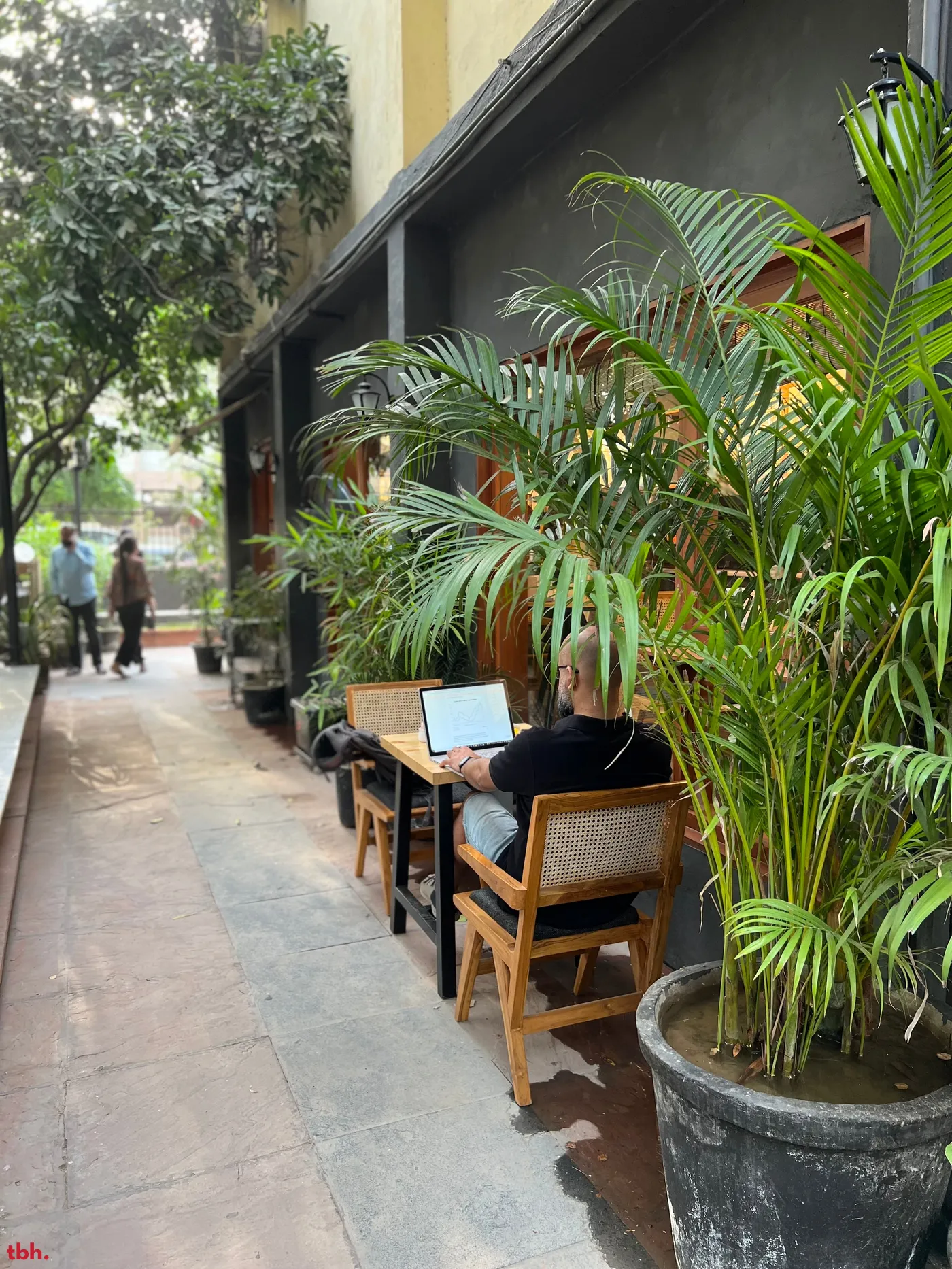 Sardar-Ji-Bakhsh Coffee & Co. outlet image