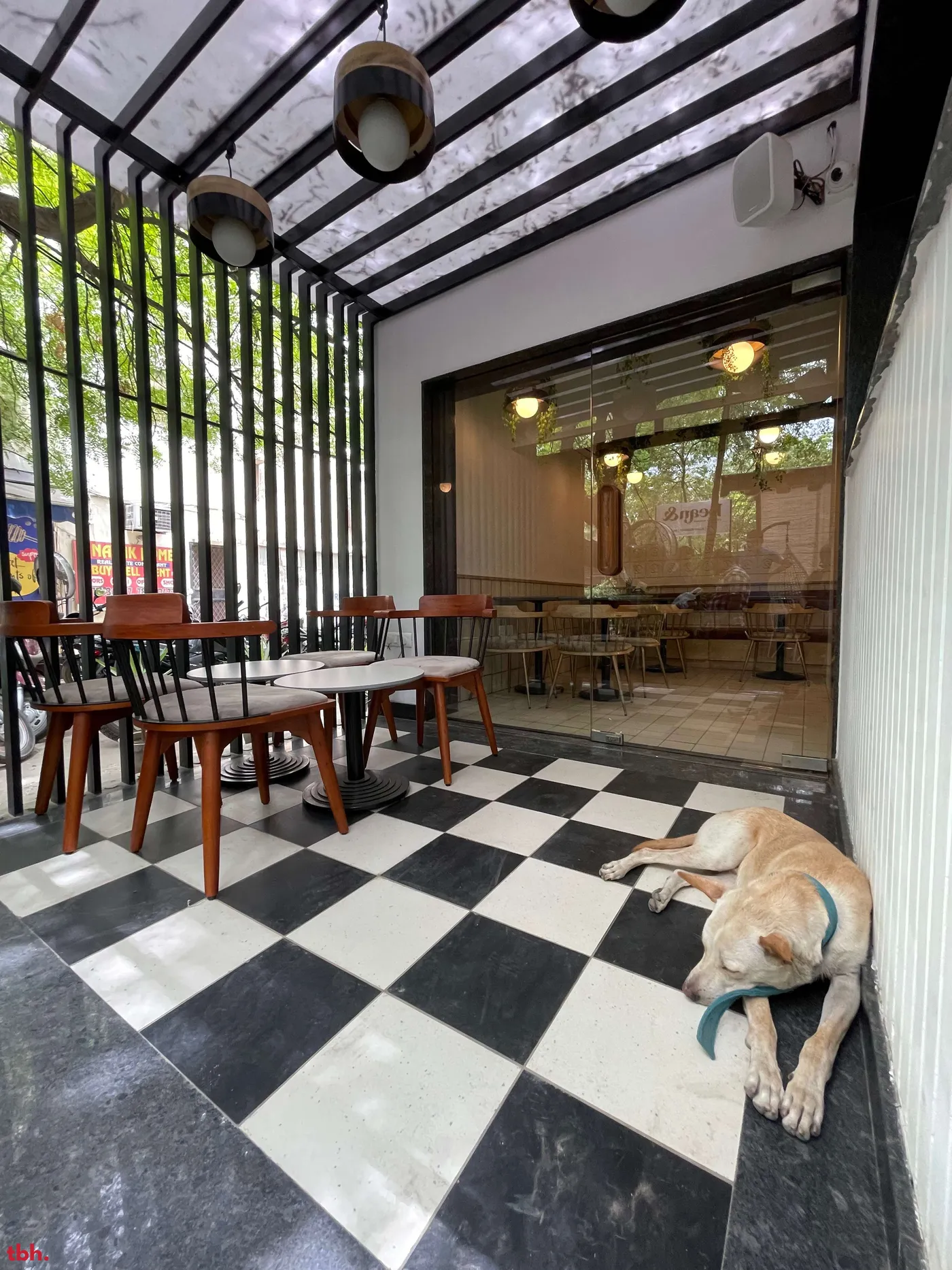 Bean & Coffee Kitchen Outlet Image