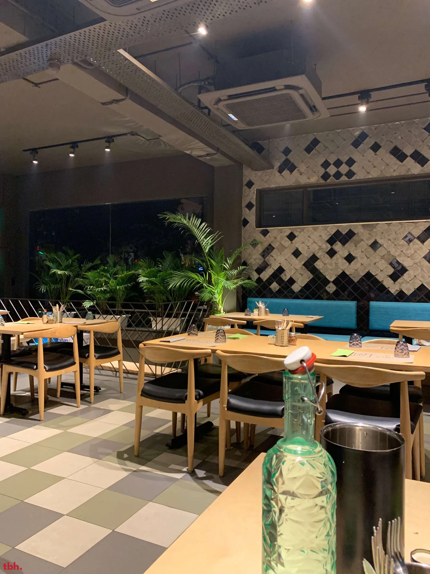 Fat Jar Cafe & Market Outlet Image