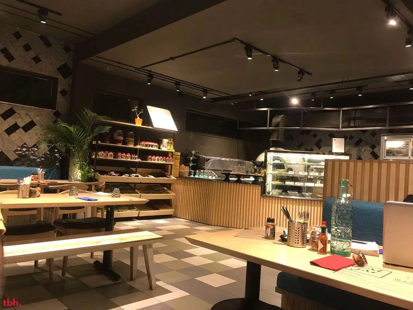 Fat Jar Cafe & Market Outlet Image