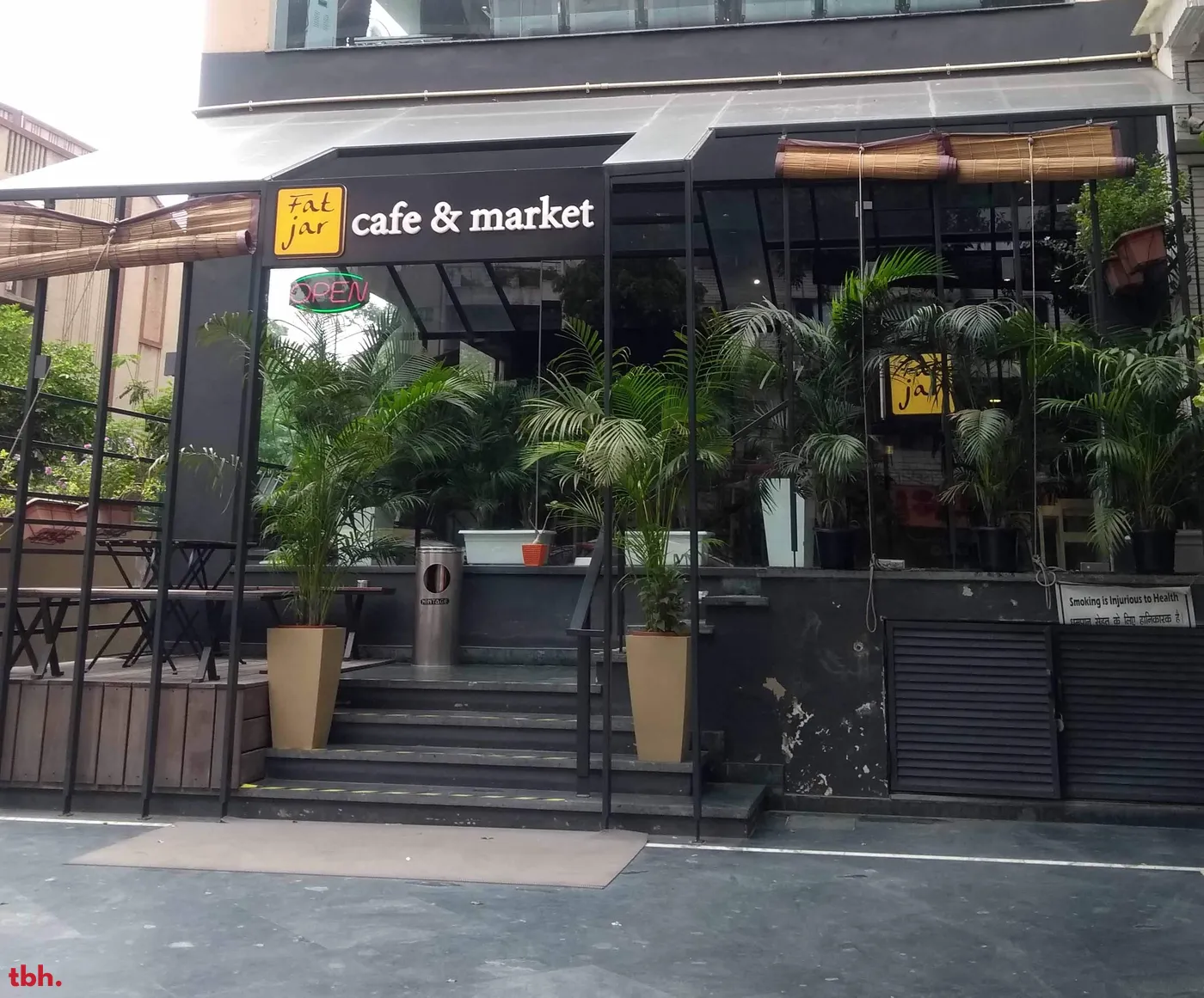 Fat Jar Cafe & Market Outlet Image