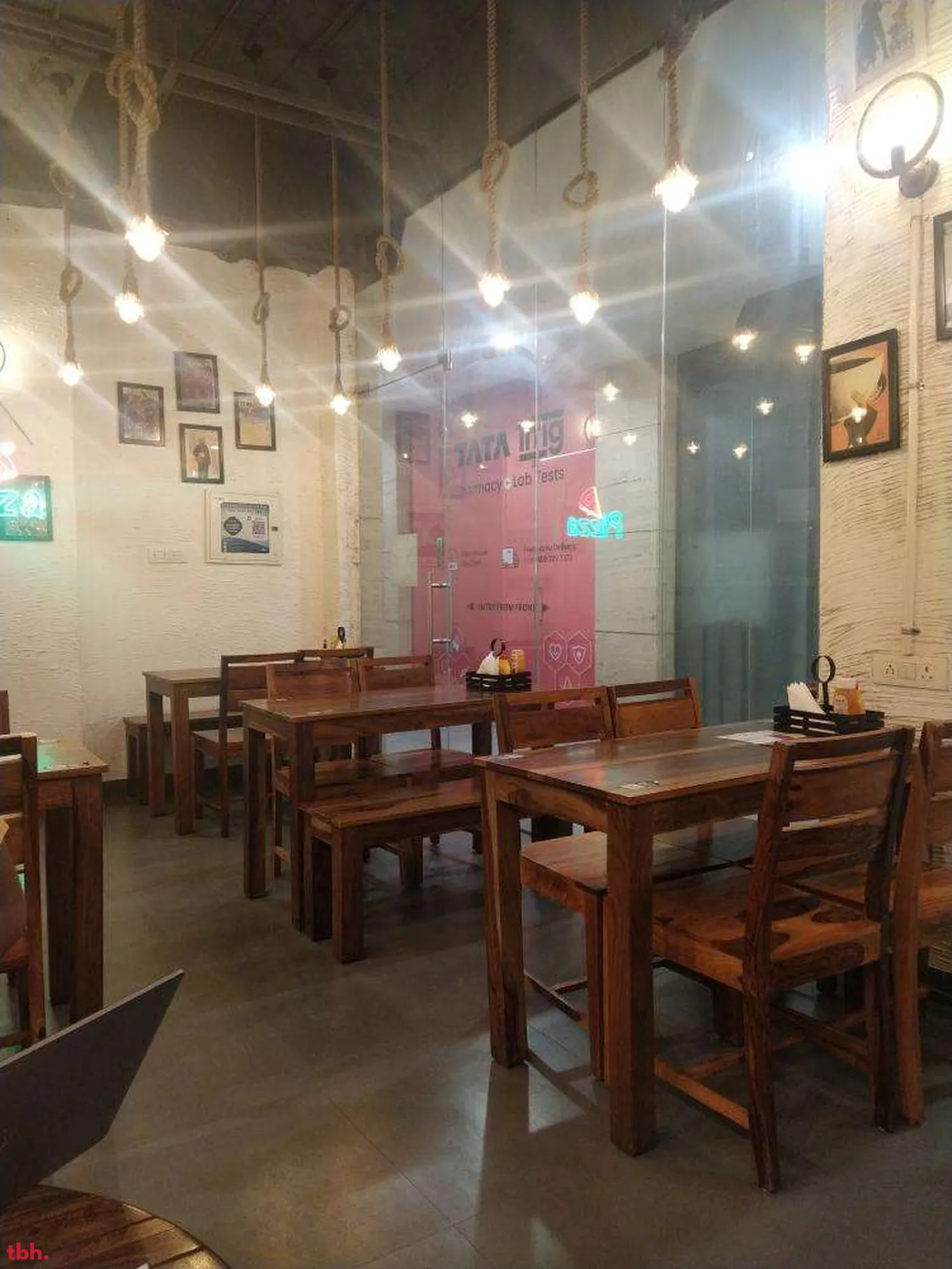 Cafe Dakia- Pizza, Pasta & More Outlet Image