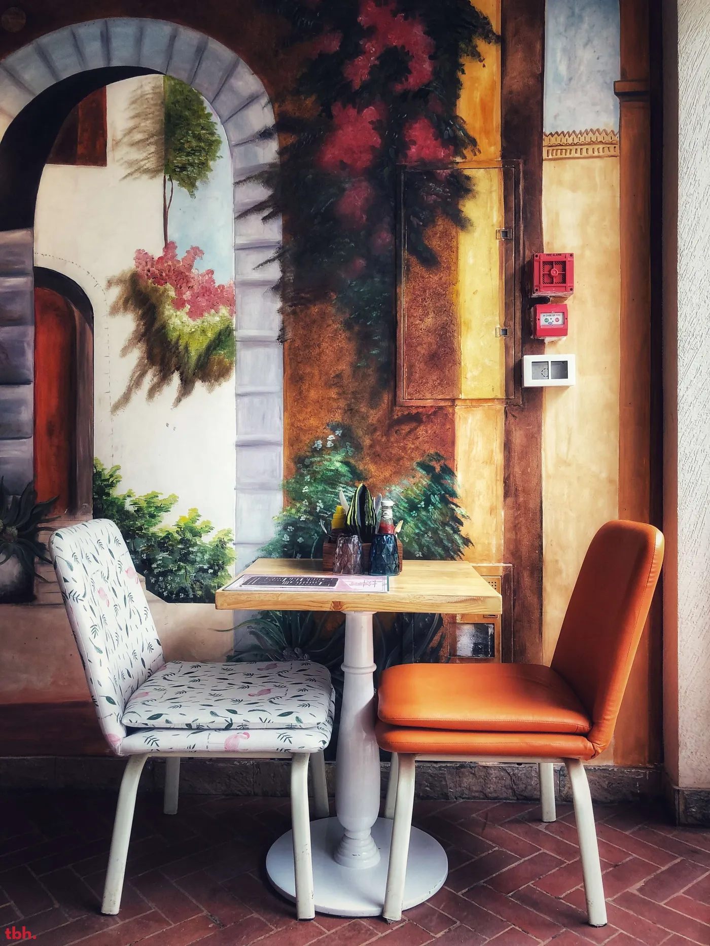 Brick N Bean Cafe Kitchen Outlet Image