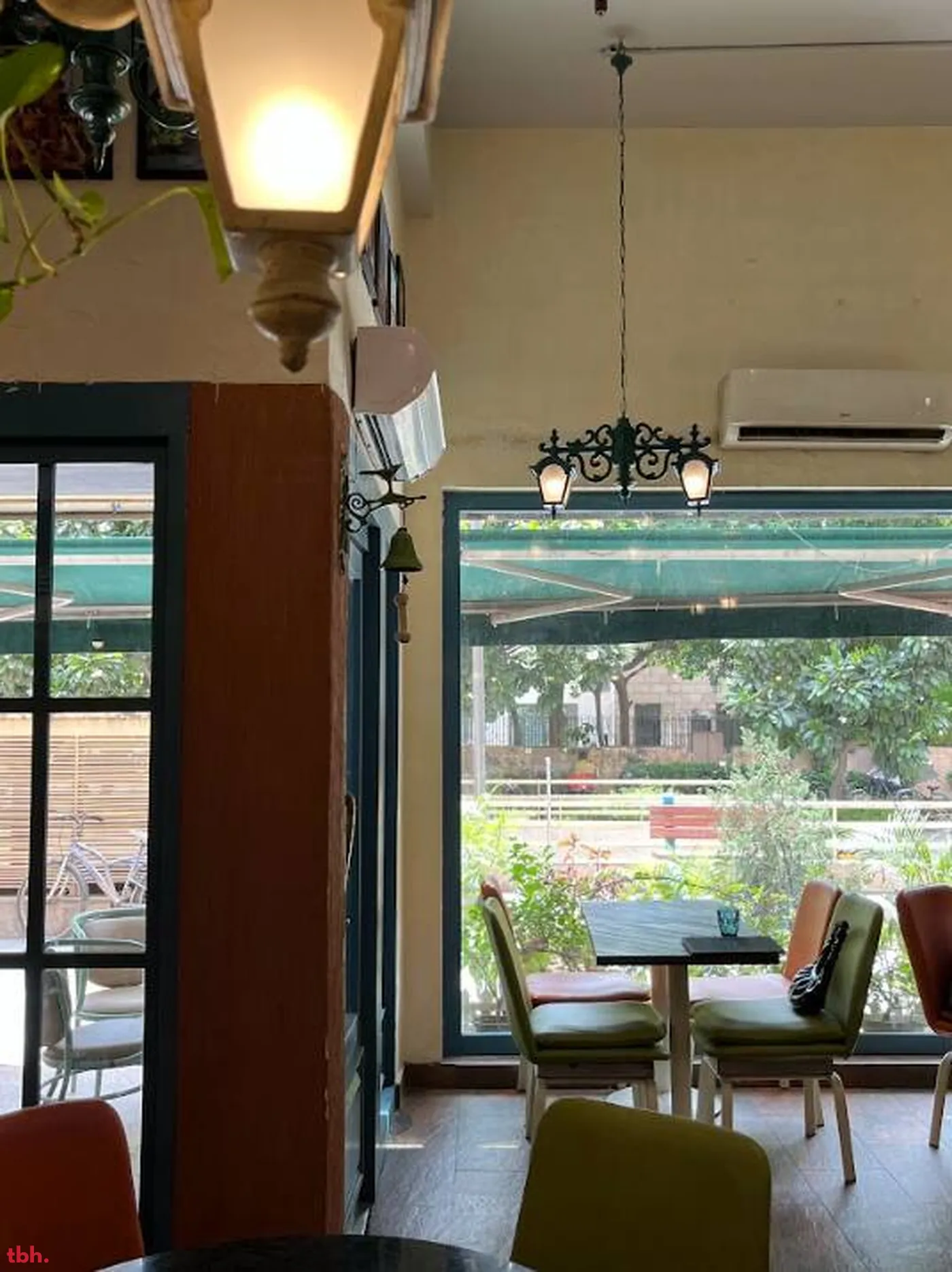 Brick N Bean Cafe Kitchen Outlet Image