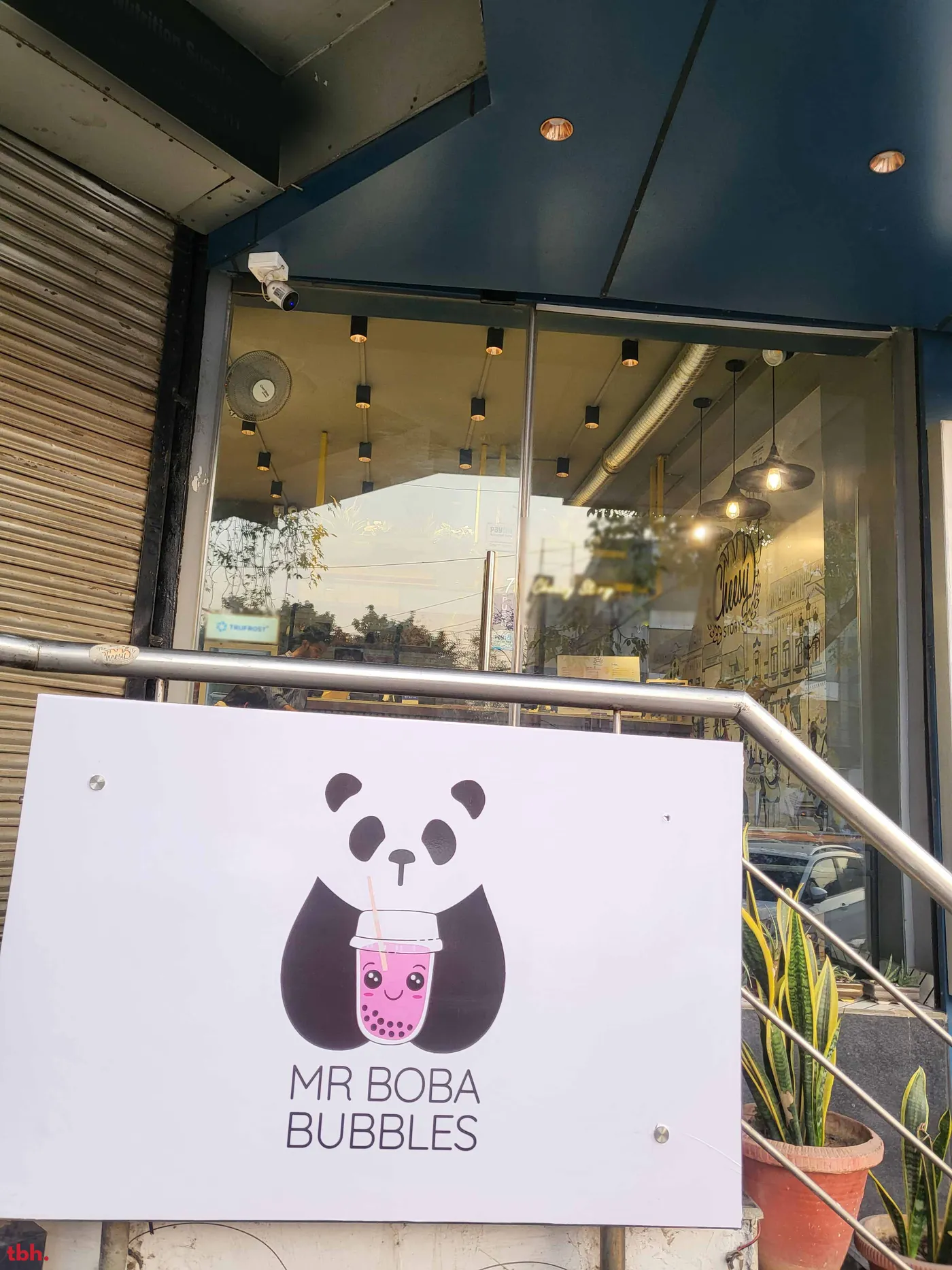 Mr Boba Bubbles Outlet Image