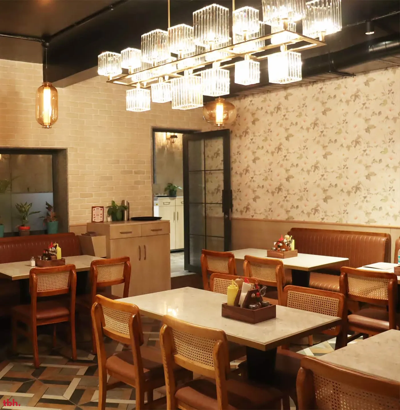 Wongdhen Cafe Outlet Image