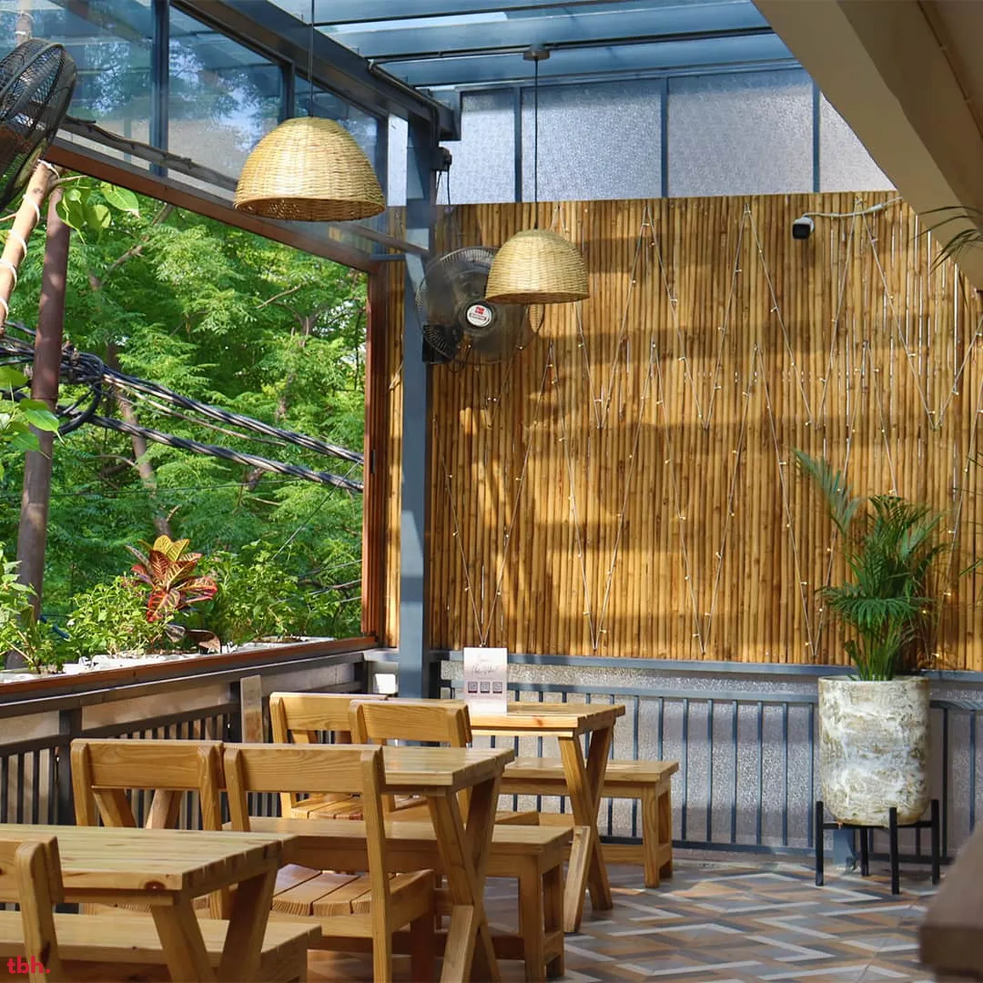 Wongdhen Cafe Outlet Image