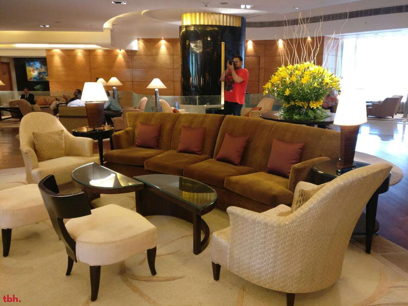 R The Lounge - Radisson Blu Plaza Delhi Airport Outlet Image