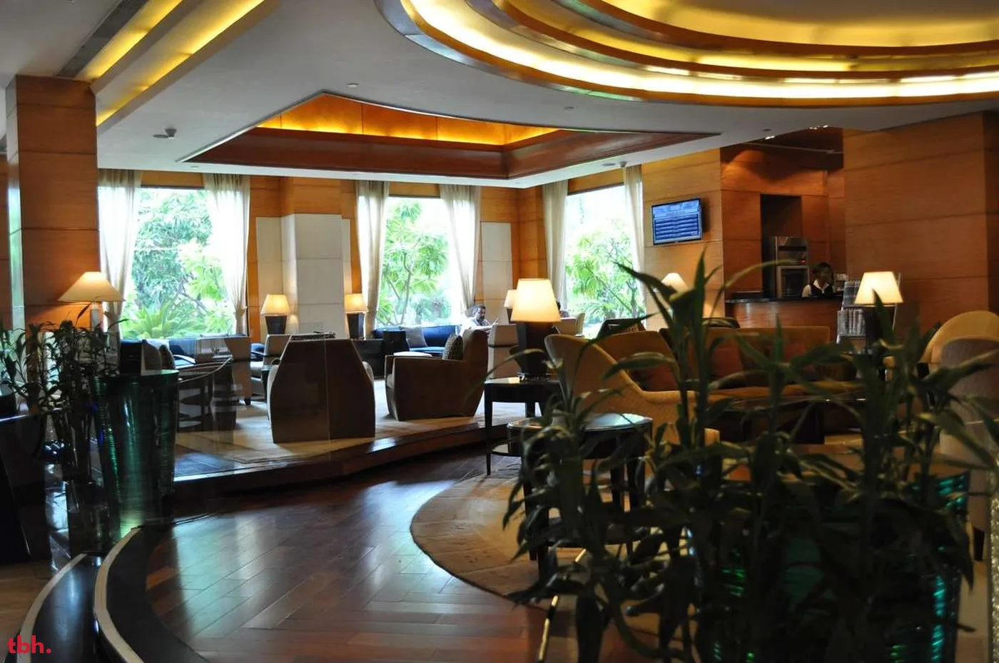 R The Lounge - Radisson Blu Plaza Delhi Airport Outlet Image