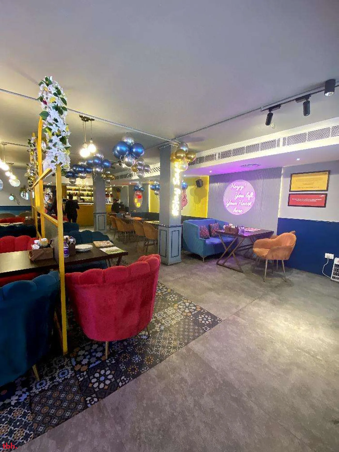 Xero Degrees Outlet Image