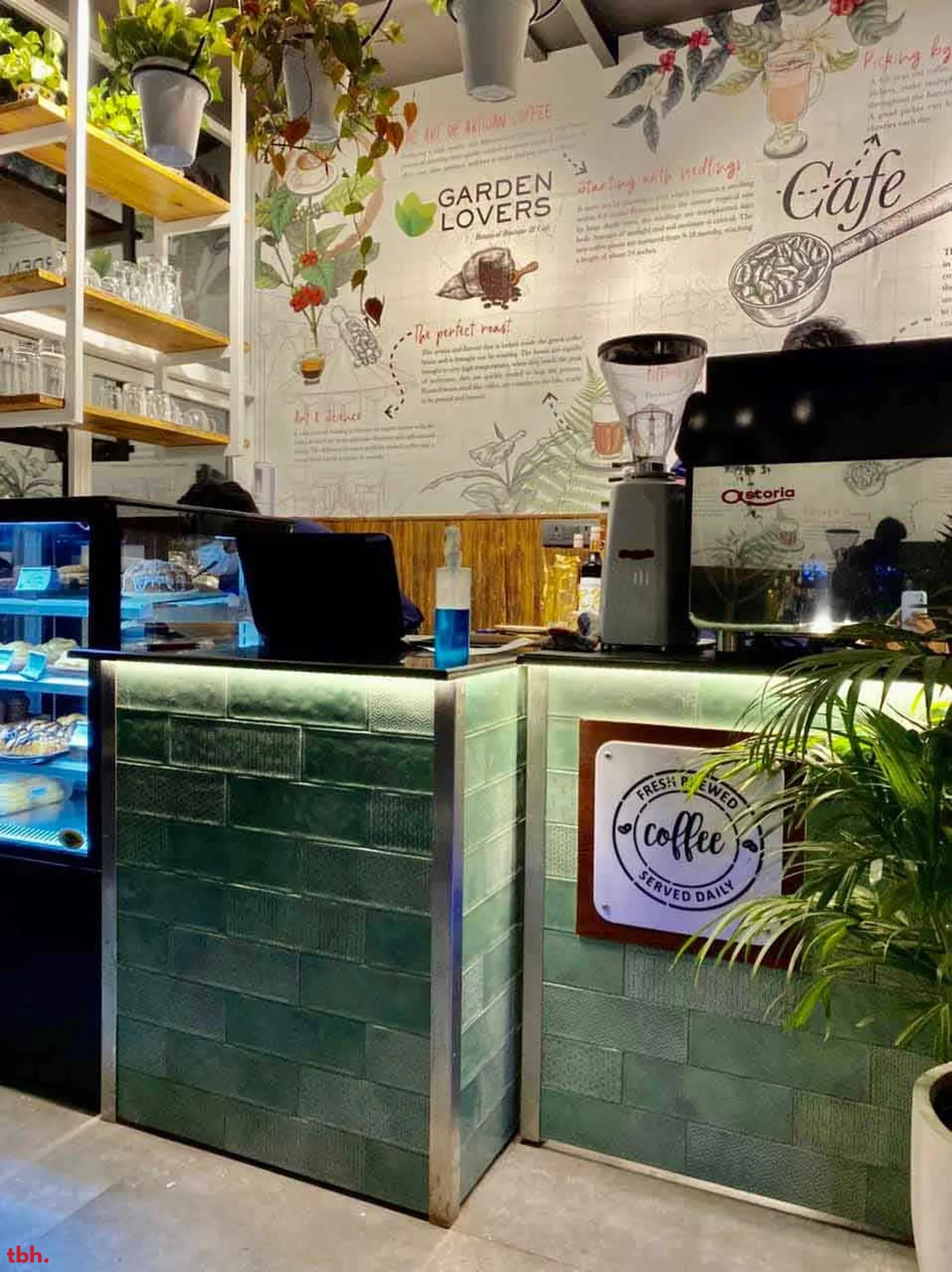 Garden Lovers Botanical Boutique & Cafe Outlet Image