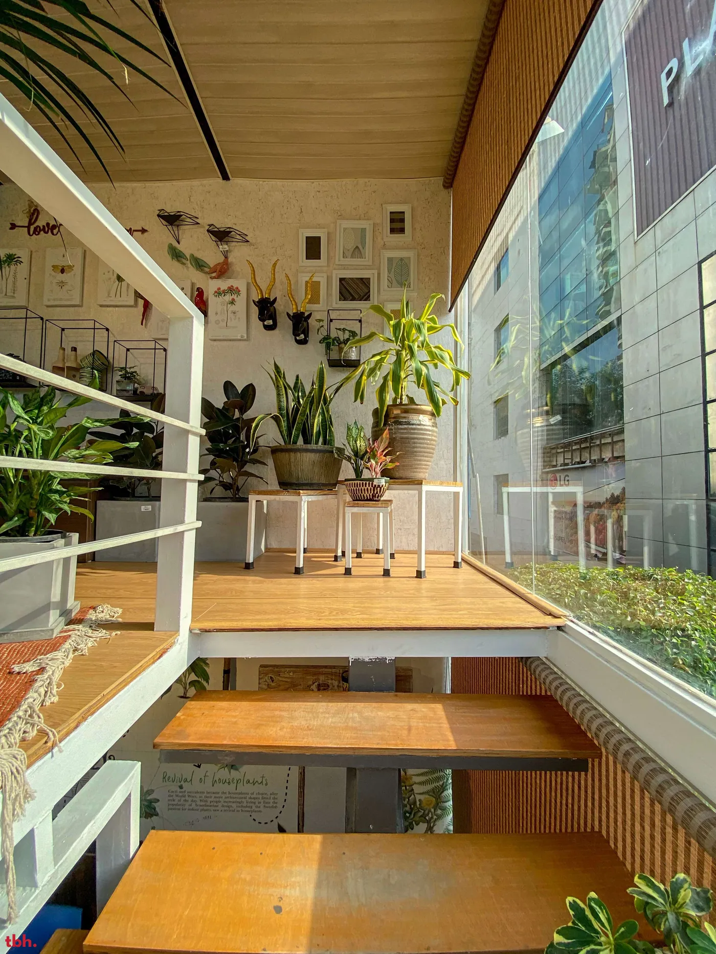 Garden Lovers Botanical Boutique & Cafe Outlet Image