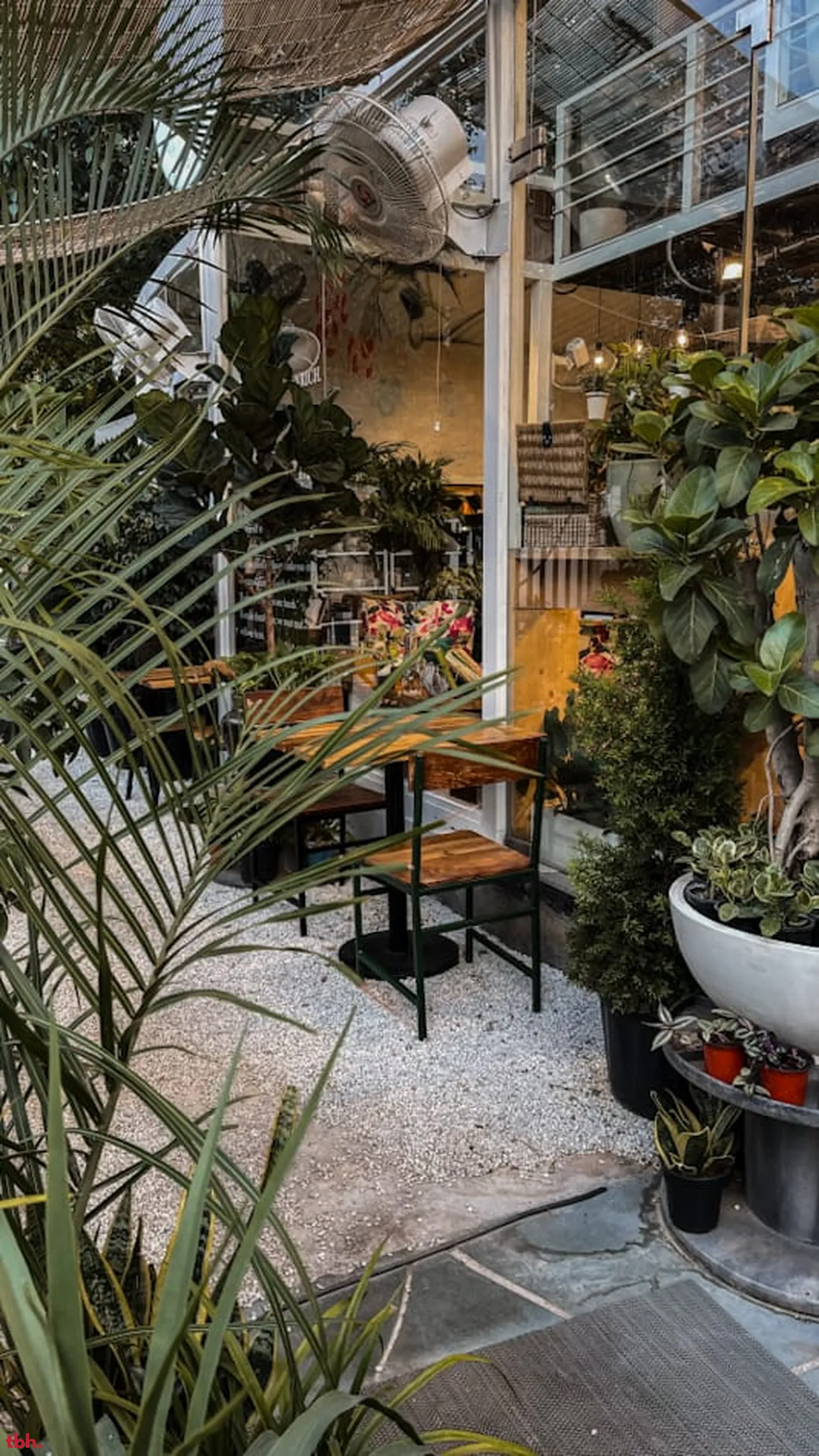 Garden Lovers Botanical Boutique & Cafe Outlet Image