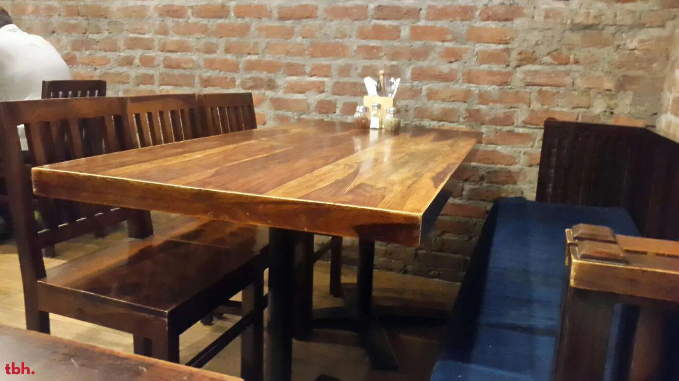 Cafe Parmesan Outlet Image