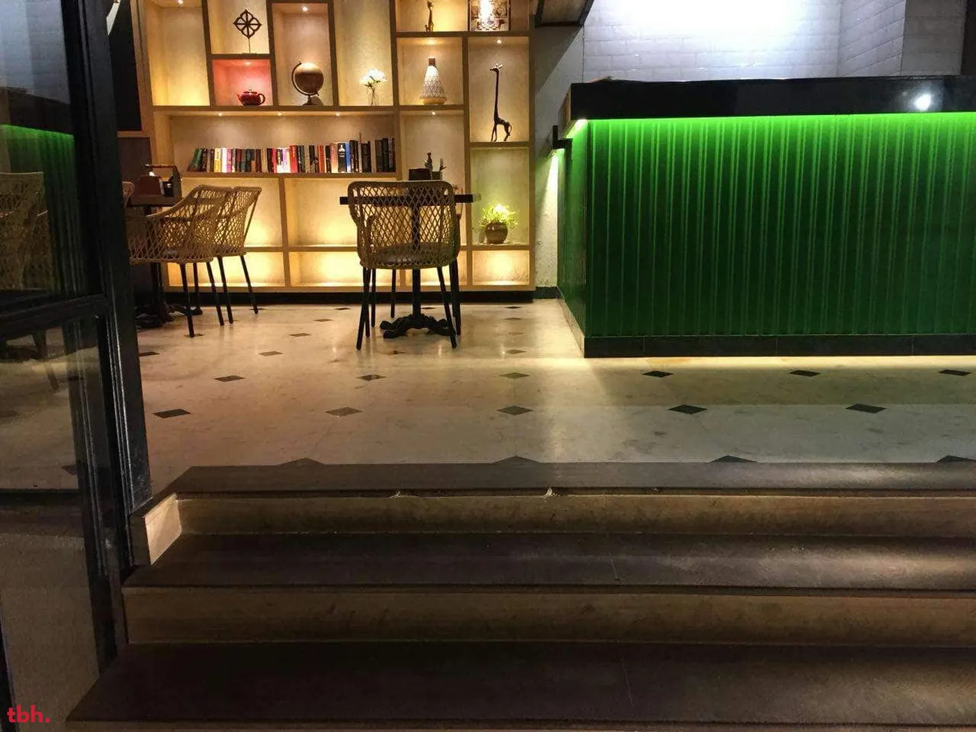 Cafe Parmesan Outlet Image