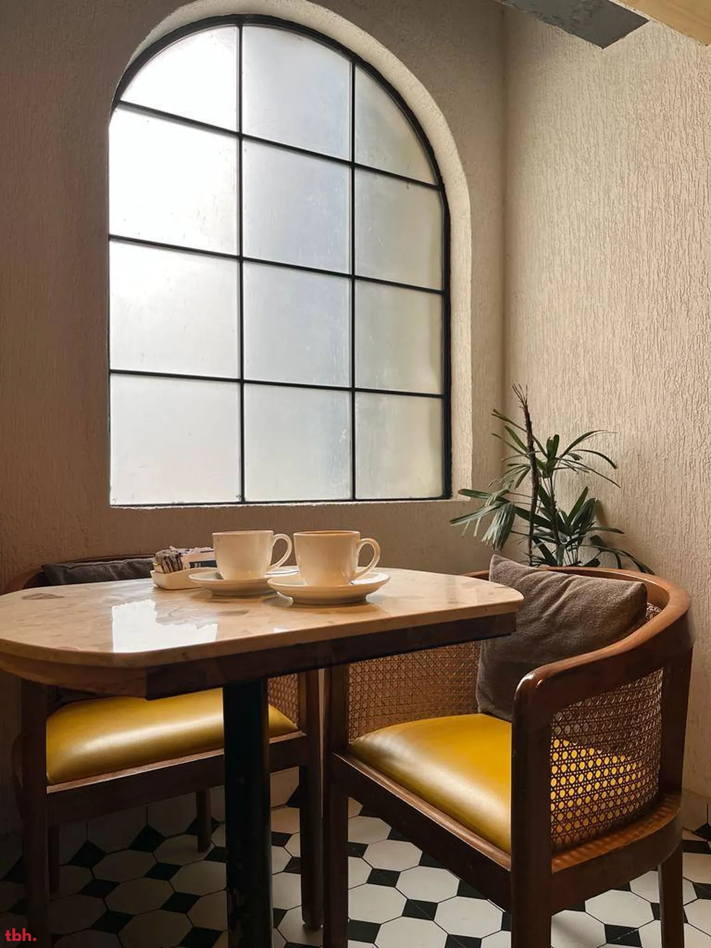 Cafe Parmesan Outlet Image