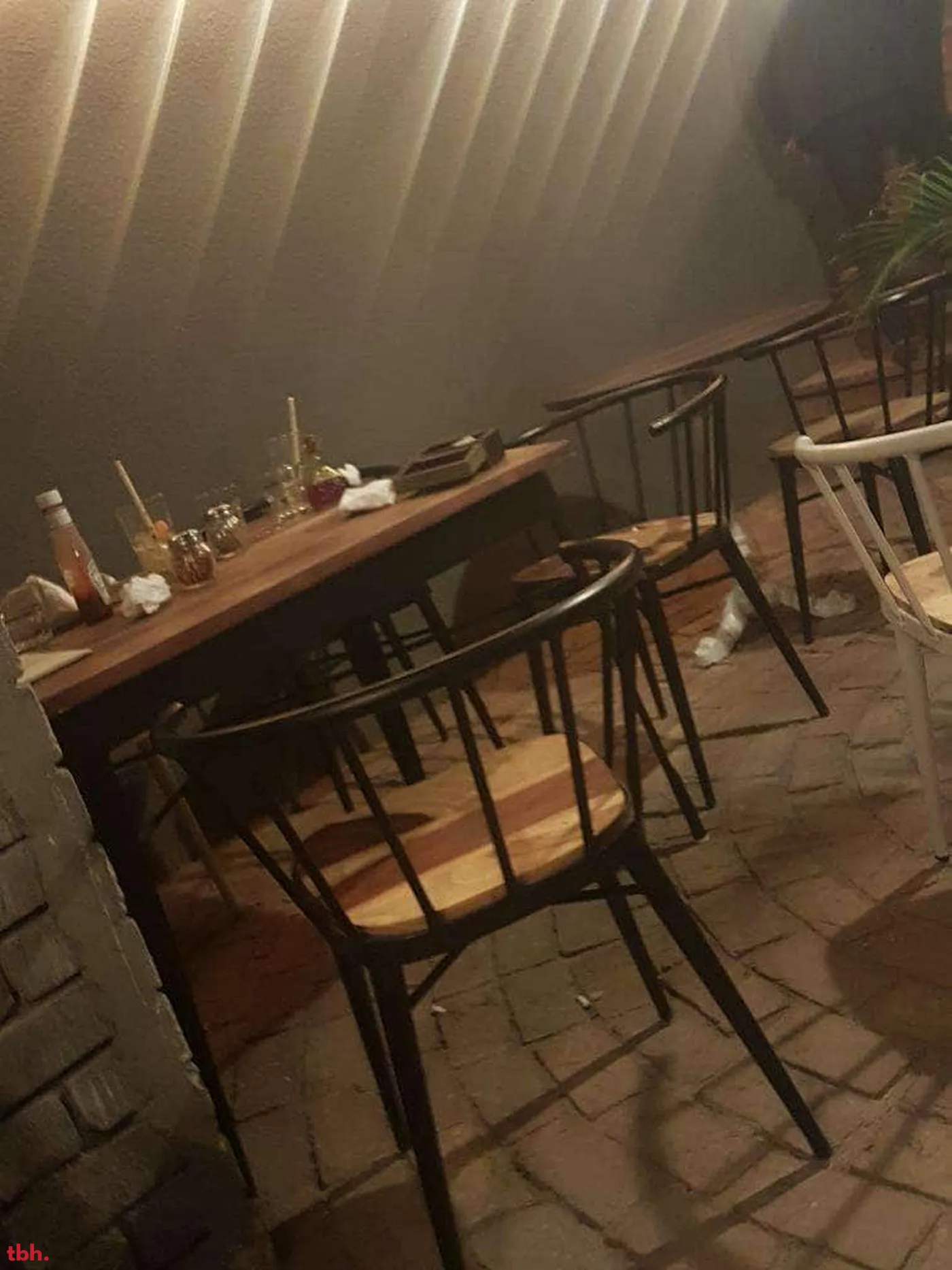 COMO - Pizzeria Outlet Image