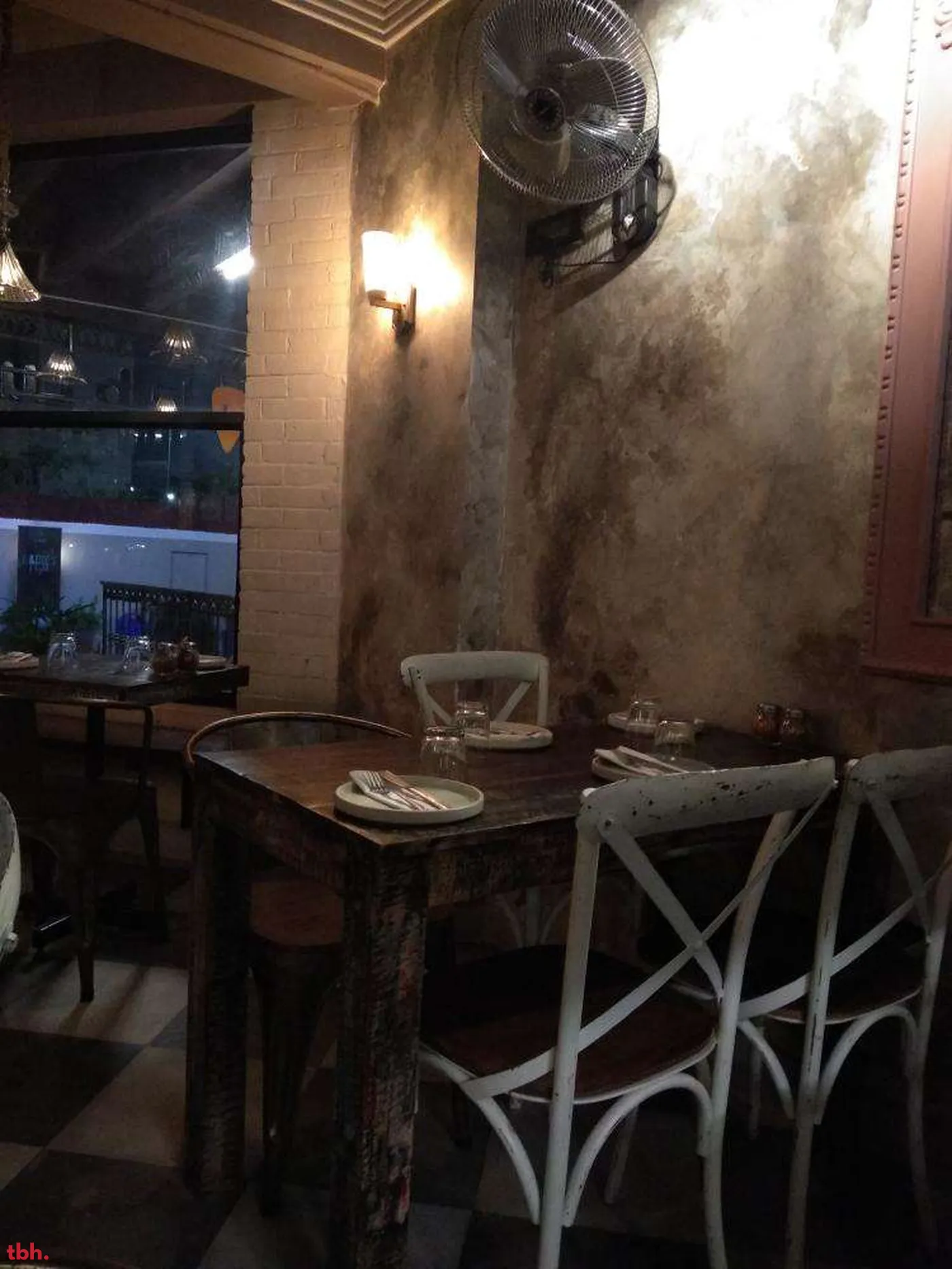 COMO - Pizzeria Outlet Image