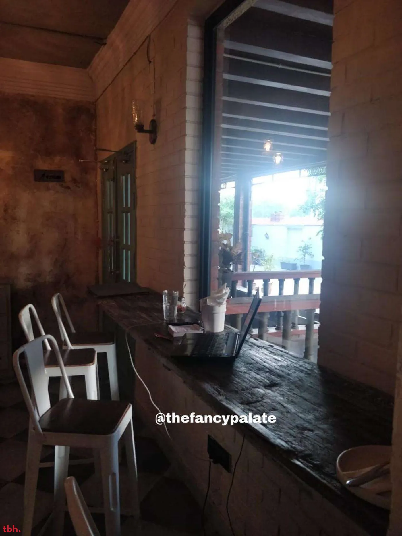 COMO - Pizzeria Outlet Image