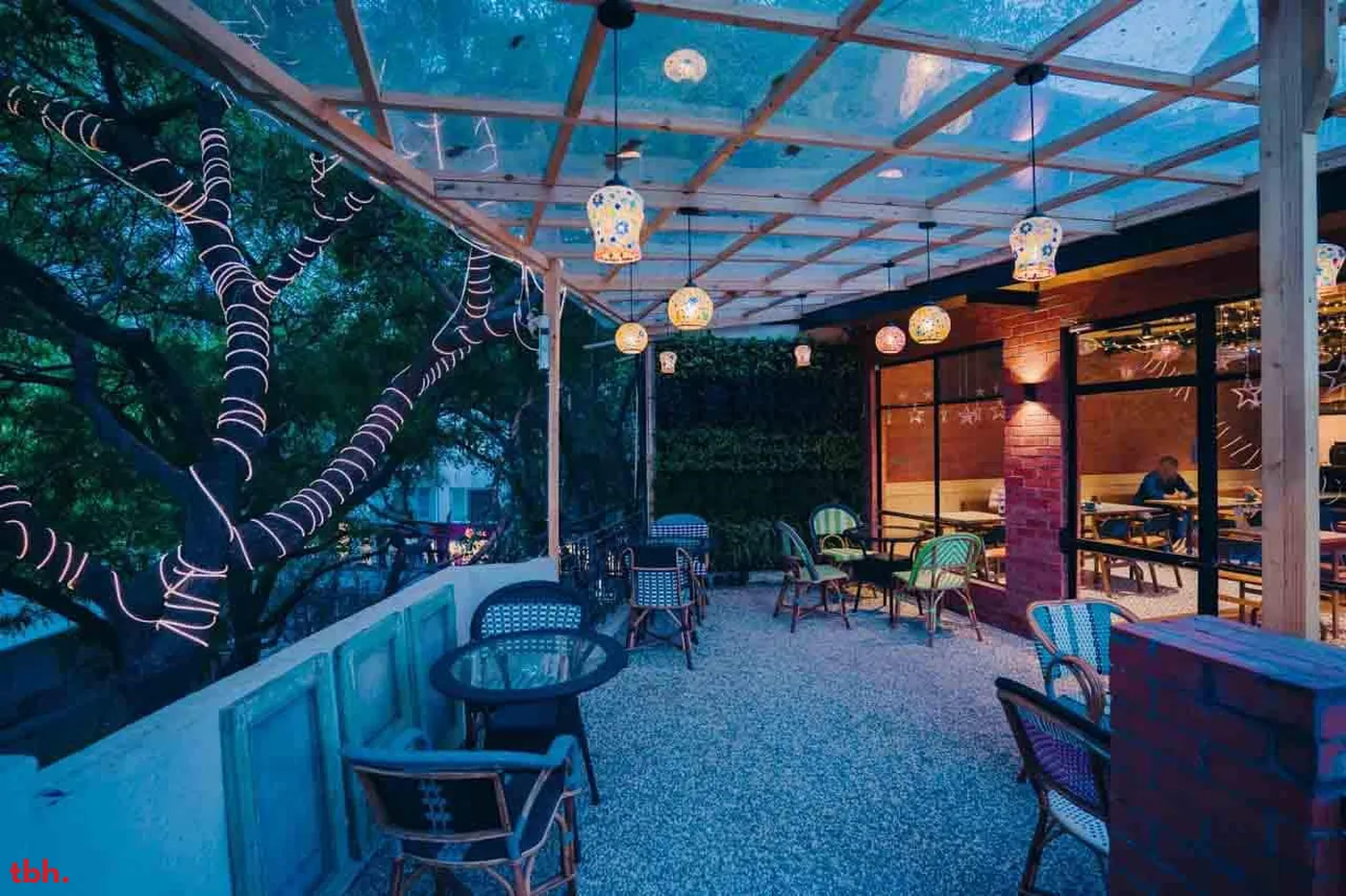 Spaced Out Cafe Outlet Image