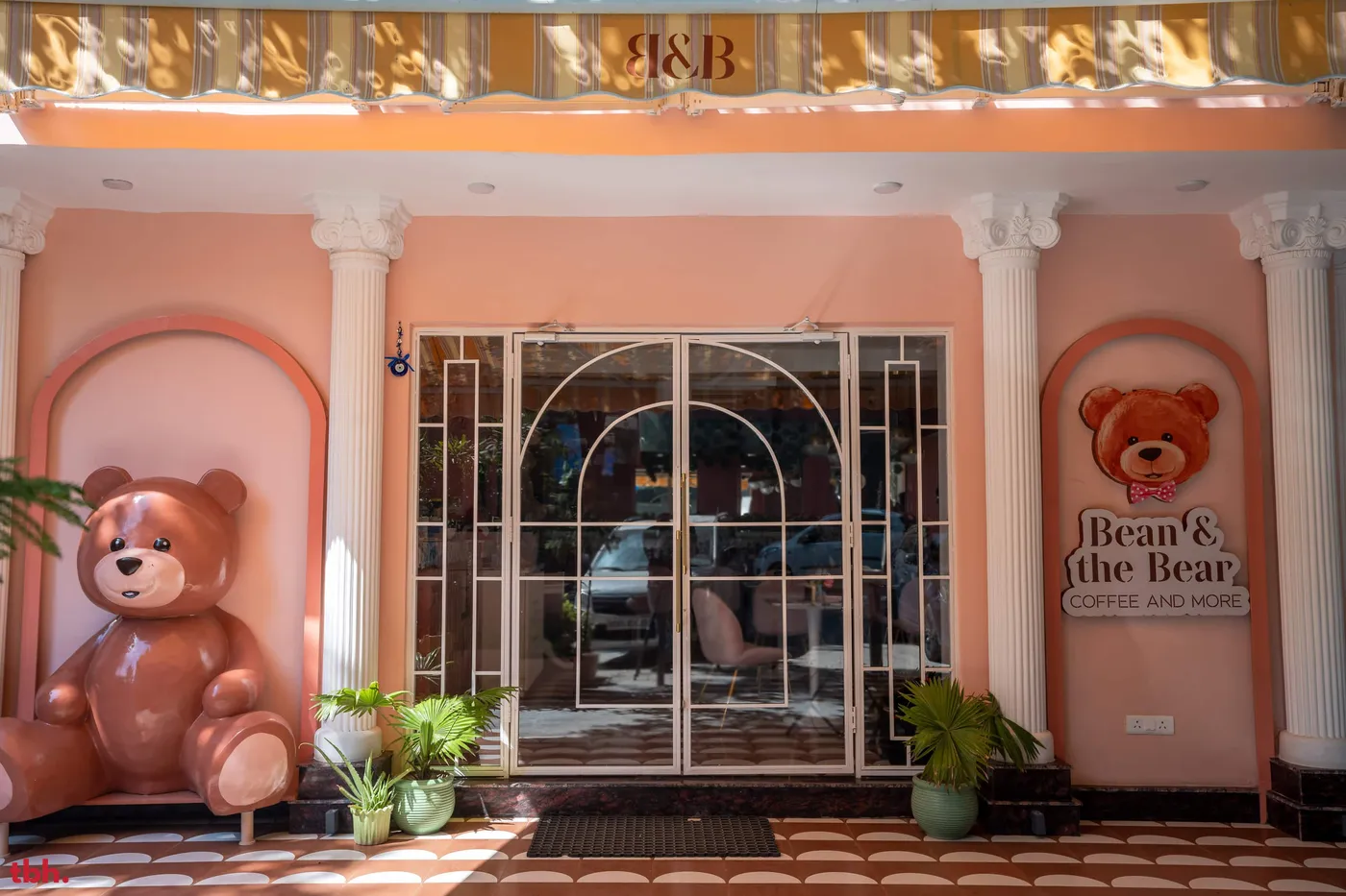 Bean & The Bear Outlet Image