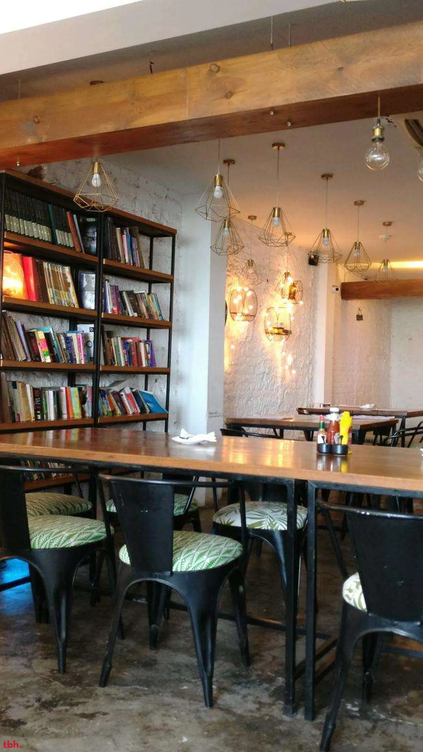 Fig & Maple Outlet Image