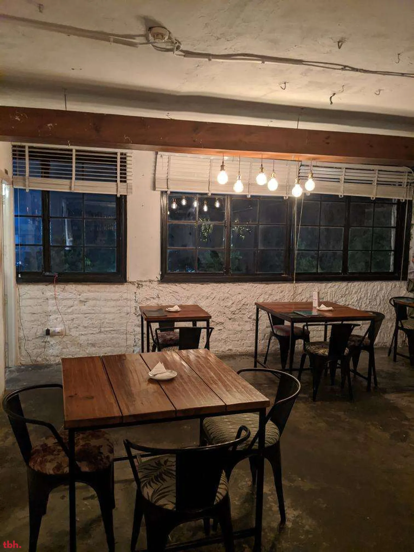 Fig & Maple Outlet Image