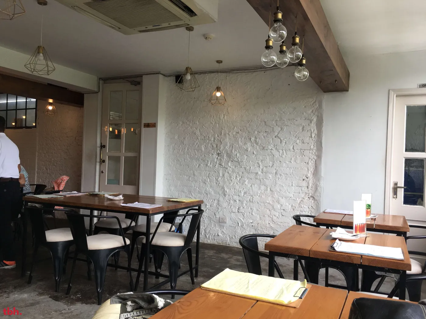 Fig & Maple Outlet Image