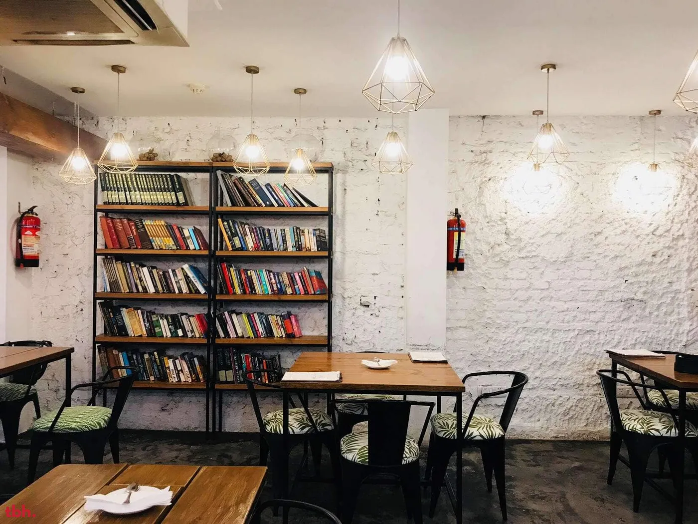 Fig & Maple Outlet Image