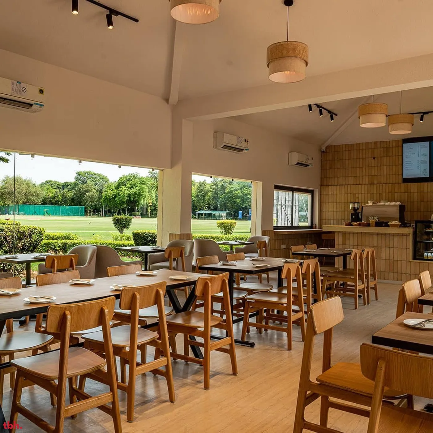 Peepal Cafe & Diner Outlet Image