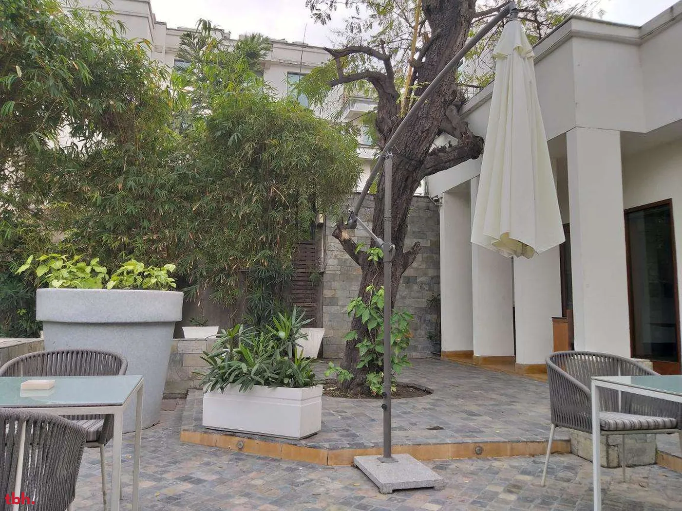 Camillo's - The Manor Hotel Outlet Image