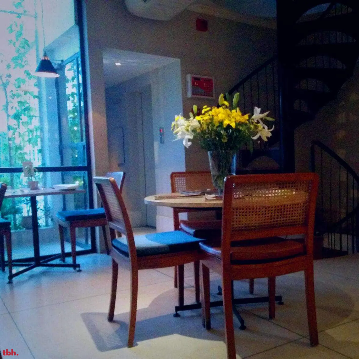 Coast Cafe Outlet Image