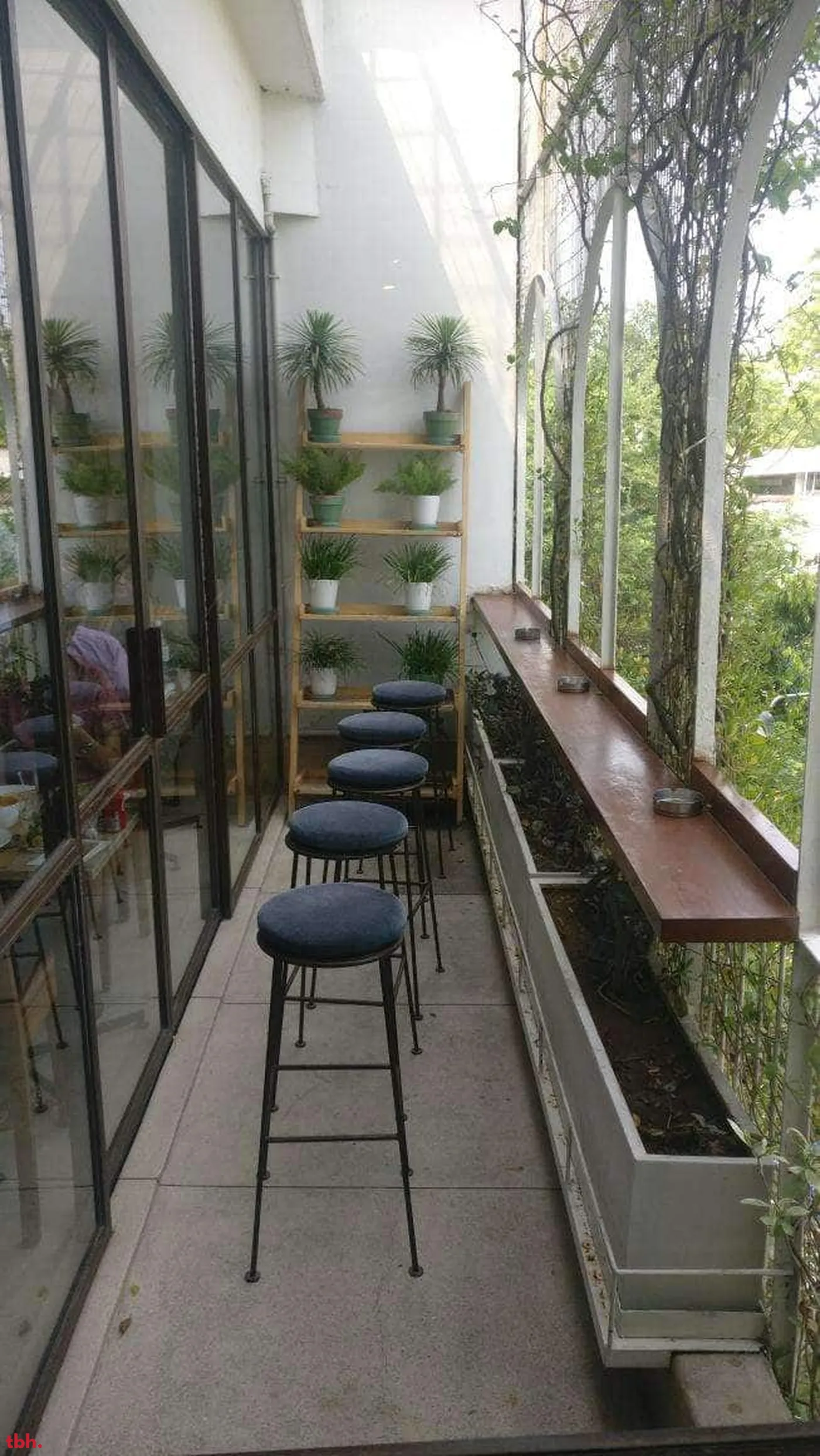 Coast Cafe Outlet Image