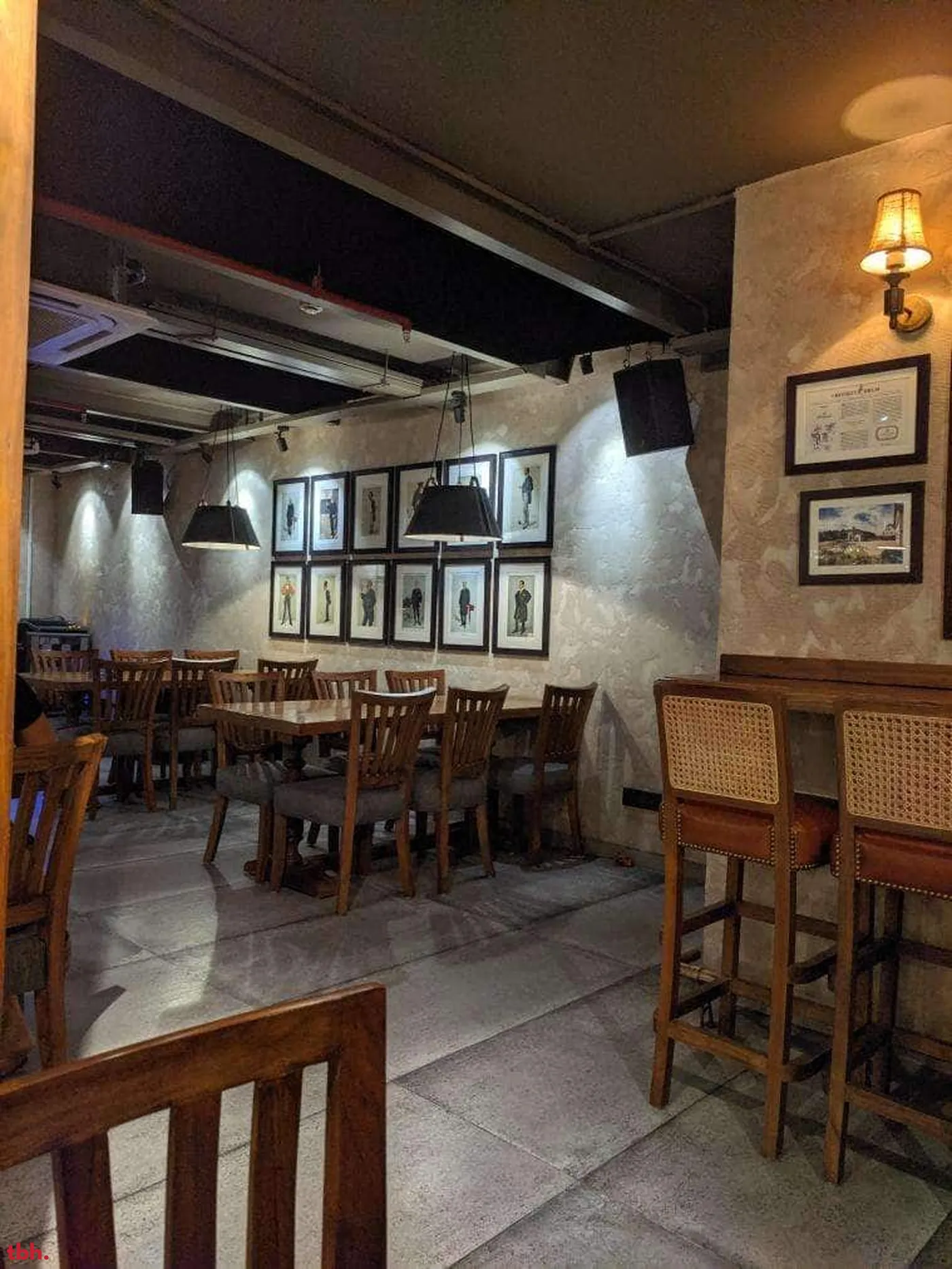 Sidecar Outlet Image