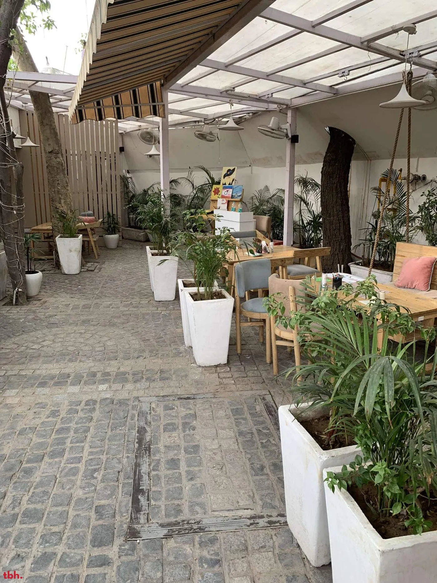 The Palette Outlet Image