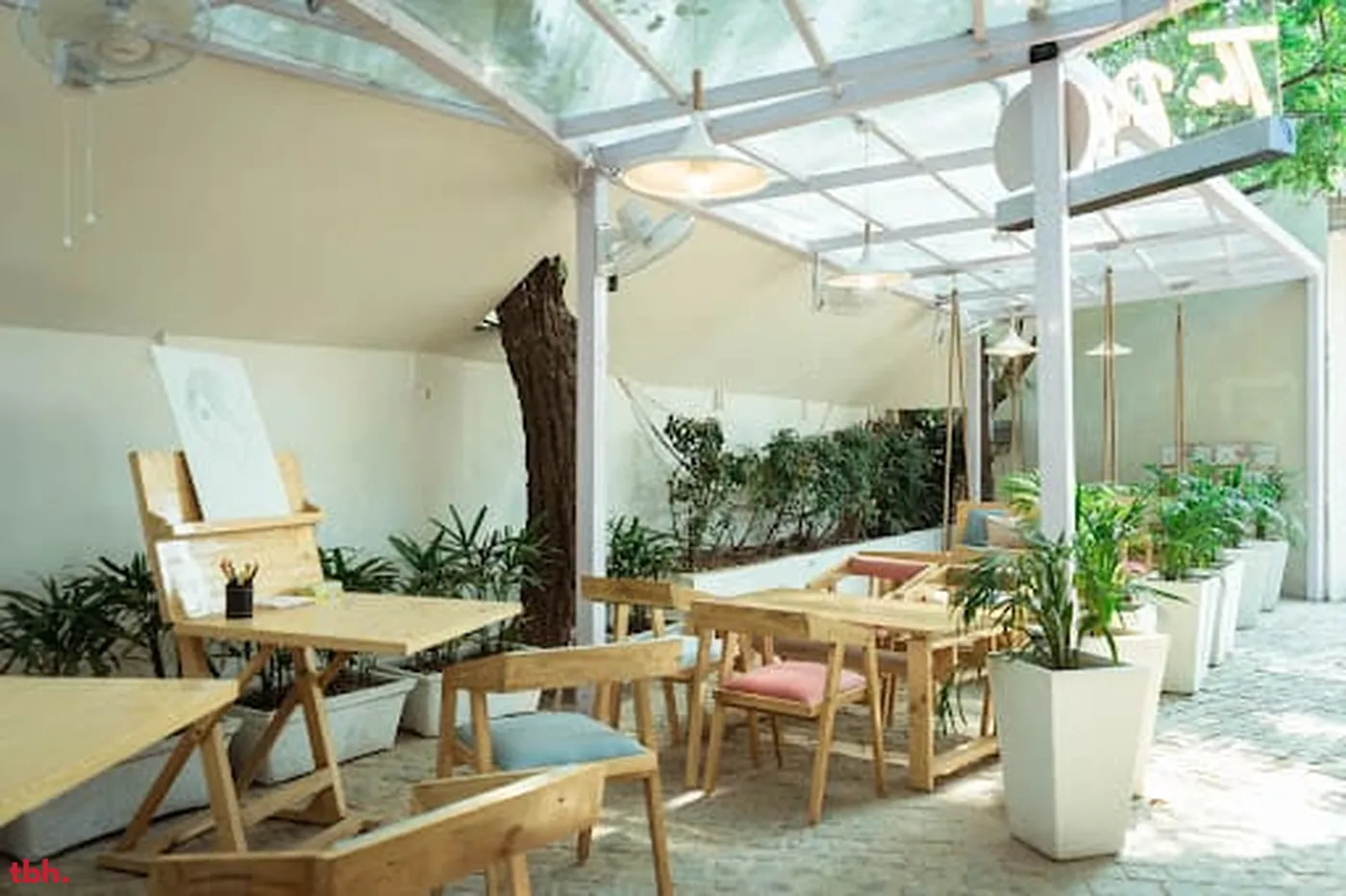 The Palette Outlet Image