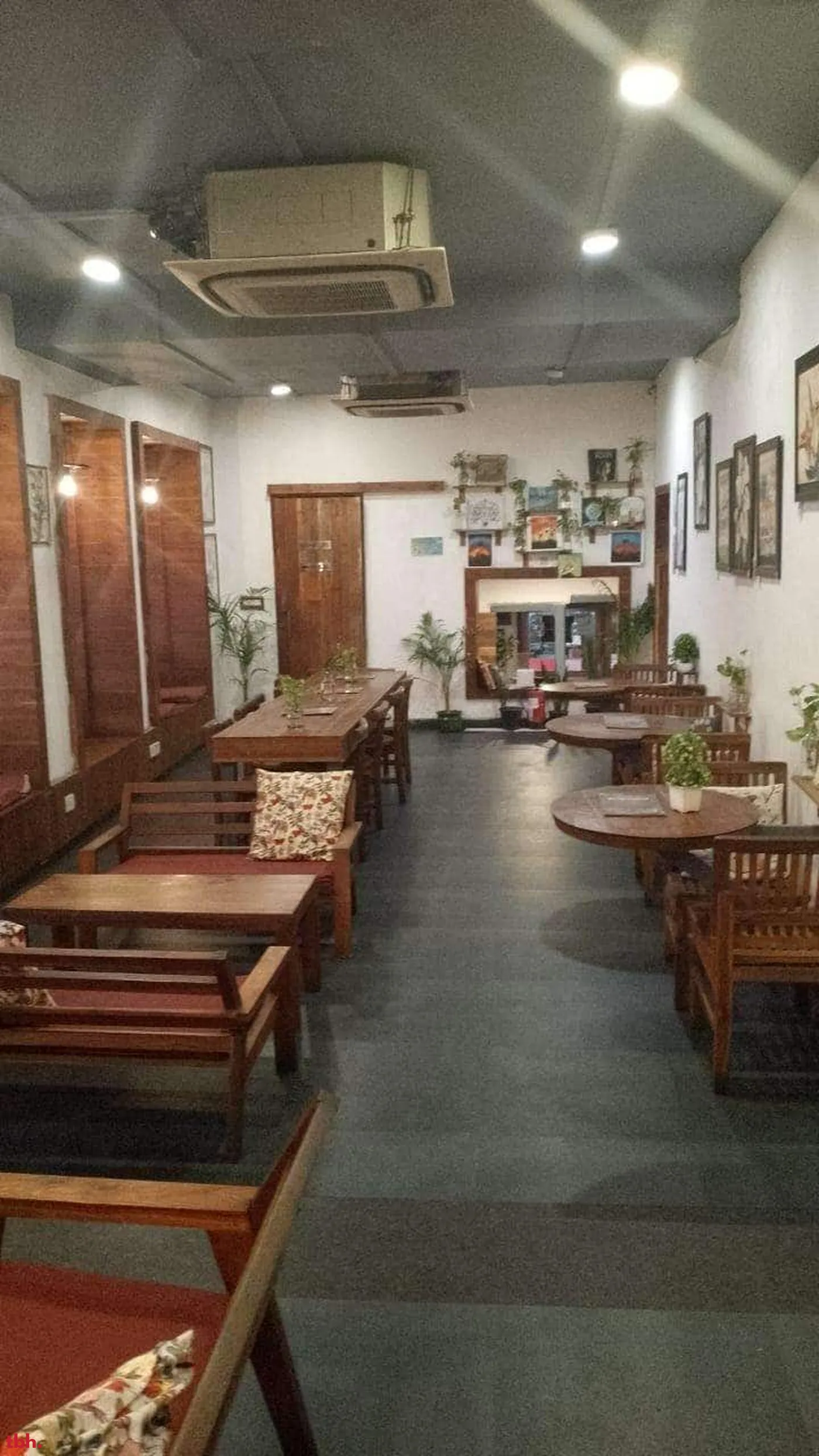 Coffee Bond Outlet Image