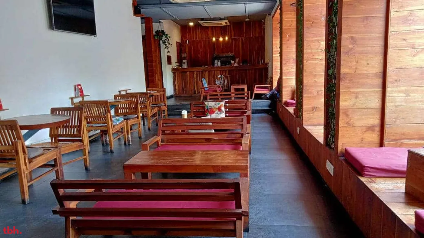 Coffee Bond Outlet Image