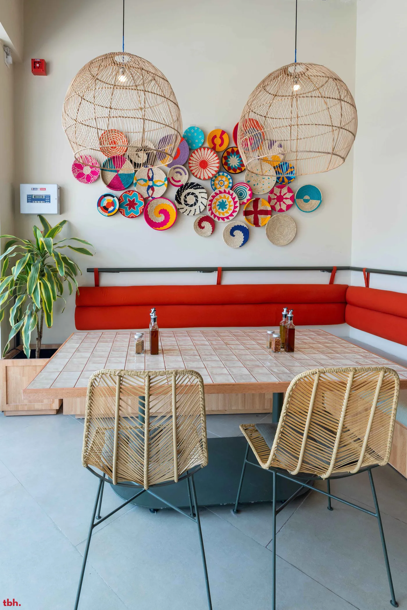 Bomba - Pizzeria & Taqueria Outlet Image